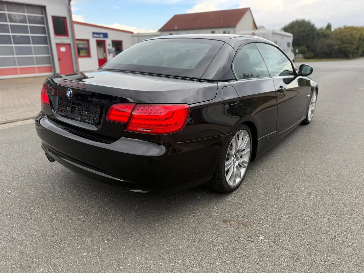 BMW 325 E93 Cabrio 325d Sportsitze Xenon Leder Schwarz - 2