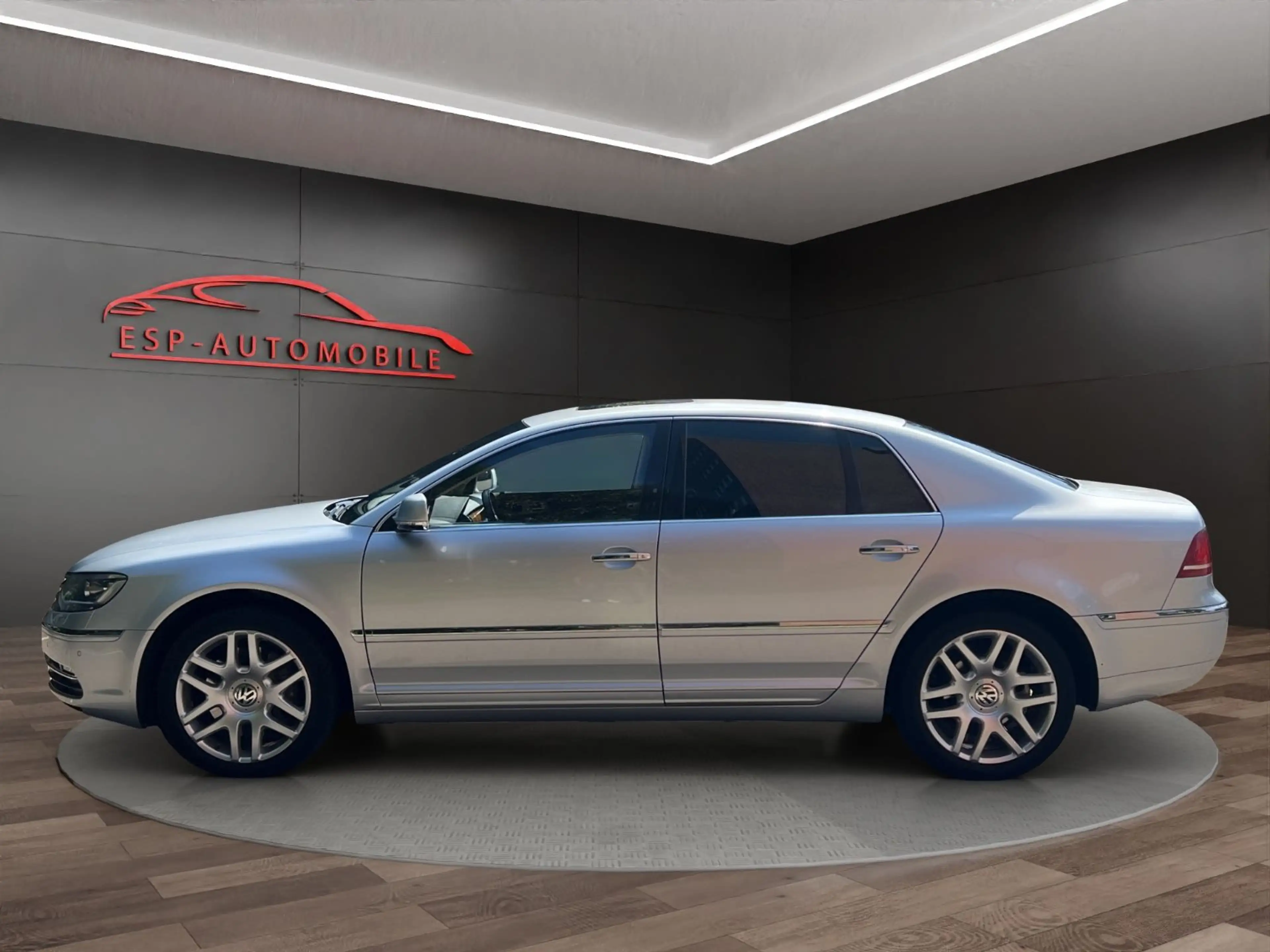 Volkswagen Phaeton V6 TDI 4Motion*M-SITZ*NAVI*AHK*PDC*S-DACH — photo 7