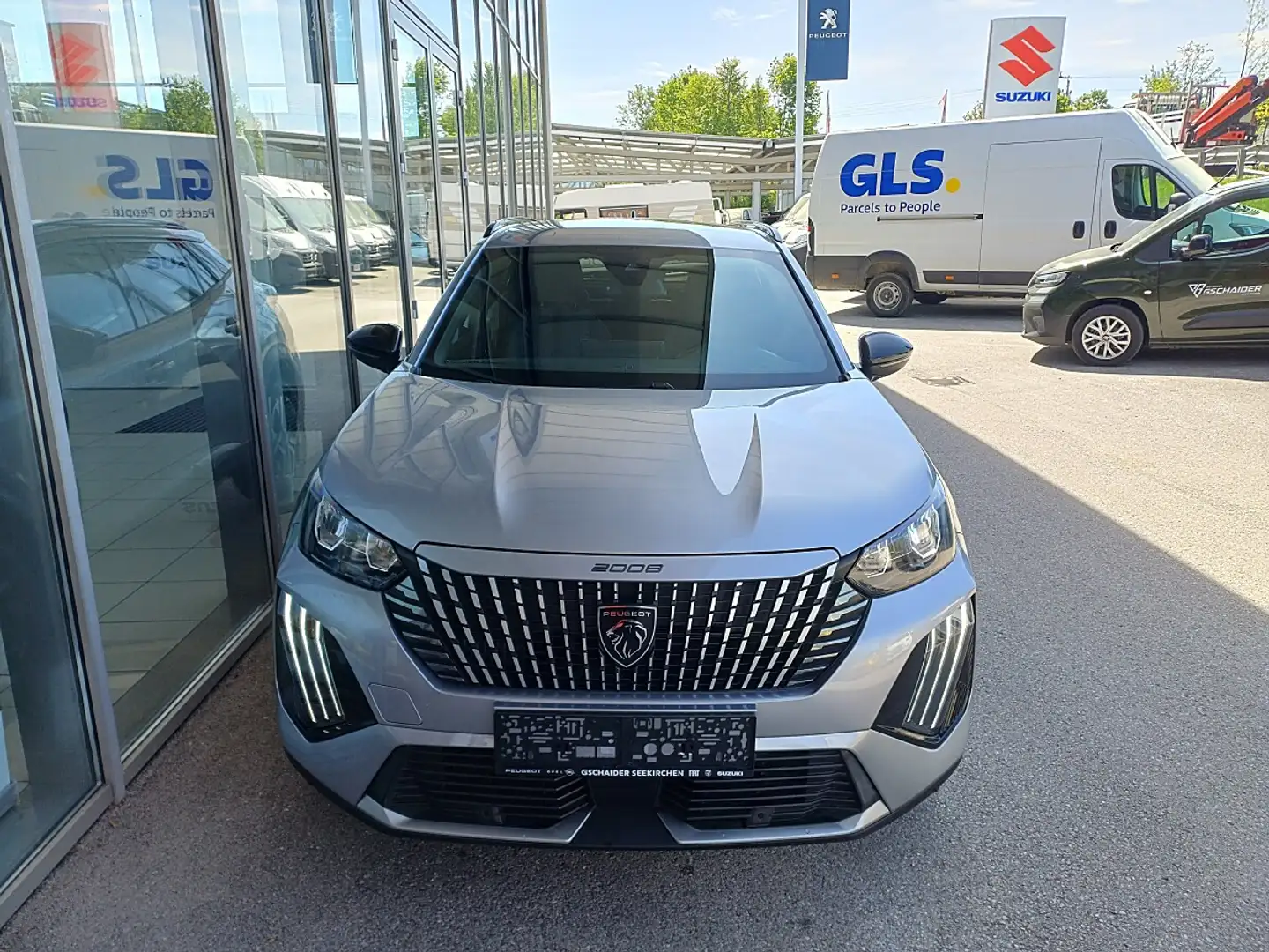 Peugeot 2008 Benzin 100 S&S Allure 6-Gang-Manuell Grau - 2