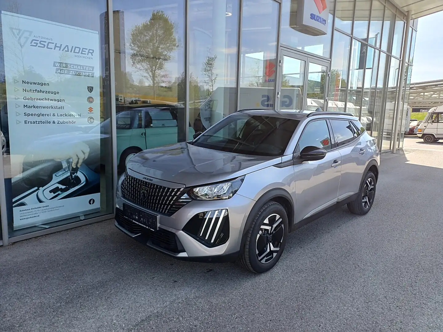 Peugeot 2008 Benzin 100 S&S Allure 6-Gang-Manuell Grau - 1