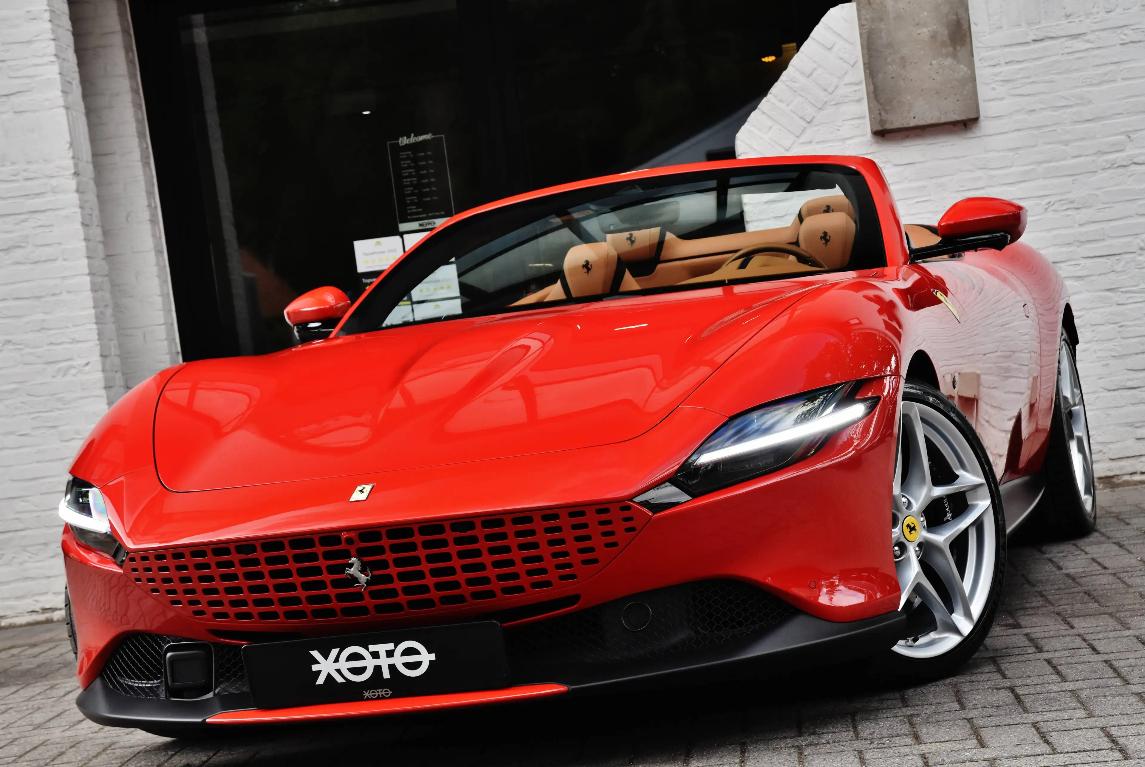 Ferrari Roma SPIDER 3.9 V8 BITURBO F1 *** PERSONALISTATION PACK ***