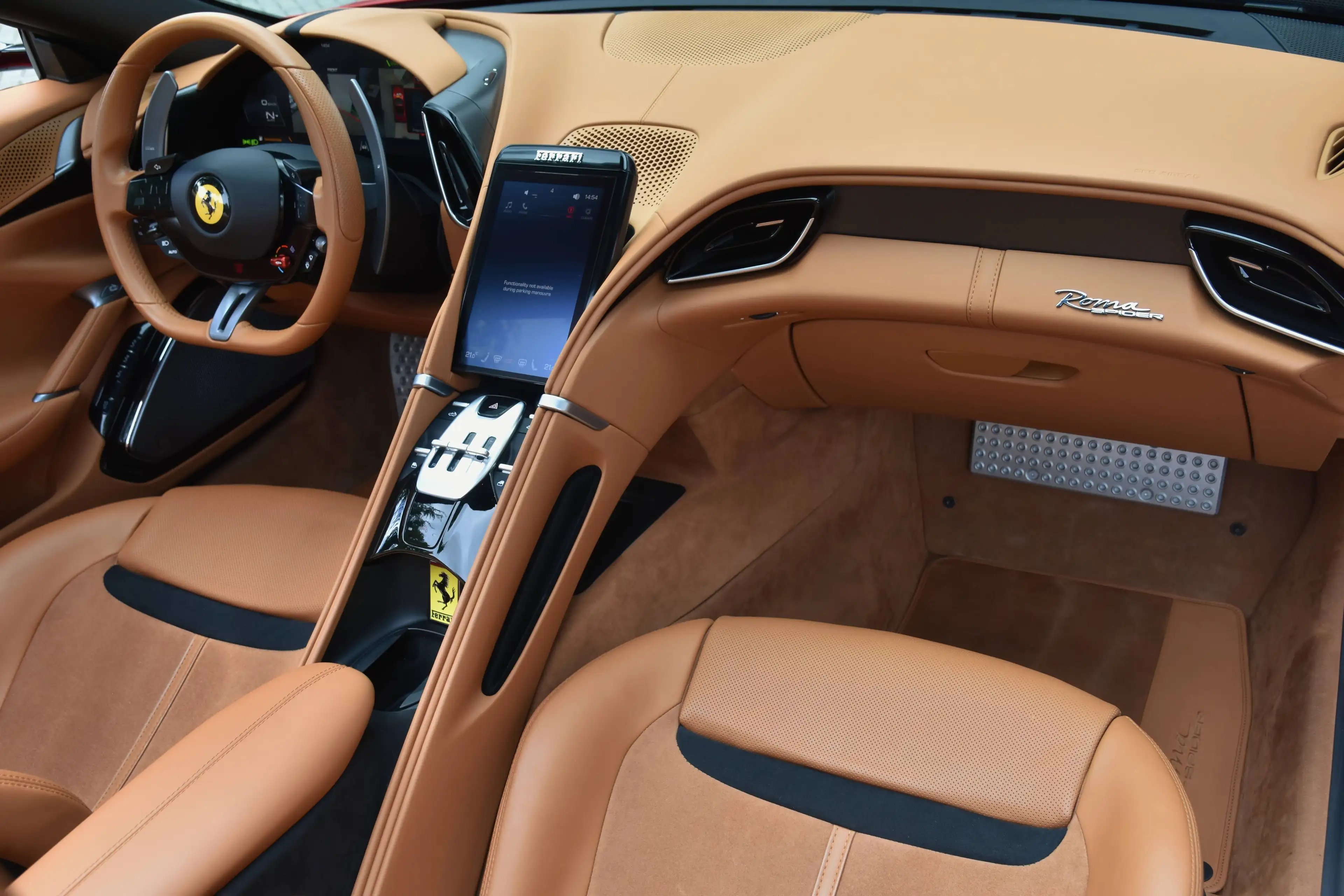 Ferrari Roma SPIDER 3.9 V8 BITURBO F1 *** PERSONALISTATION PACK *** — photo 13