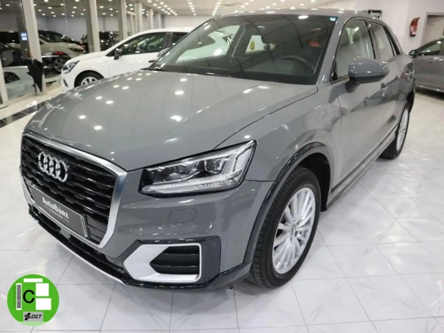 Audi Q2 30 TFSI Design 85kW Grau - 1