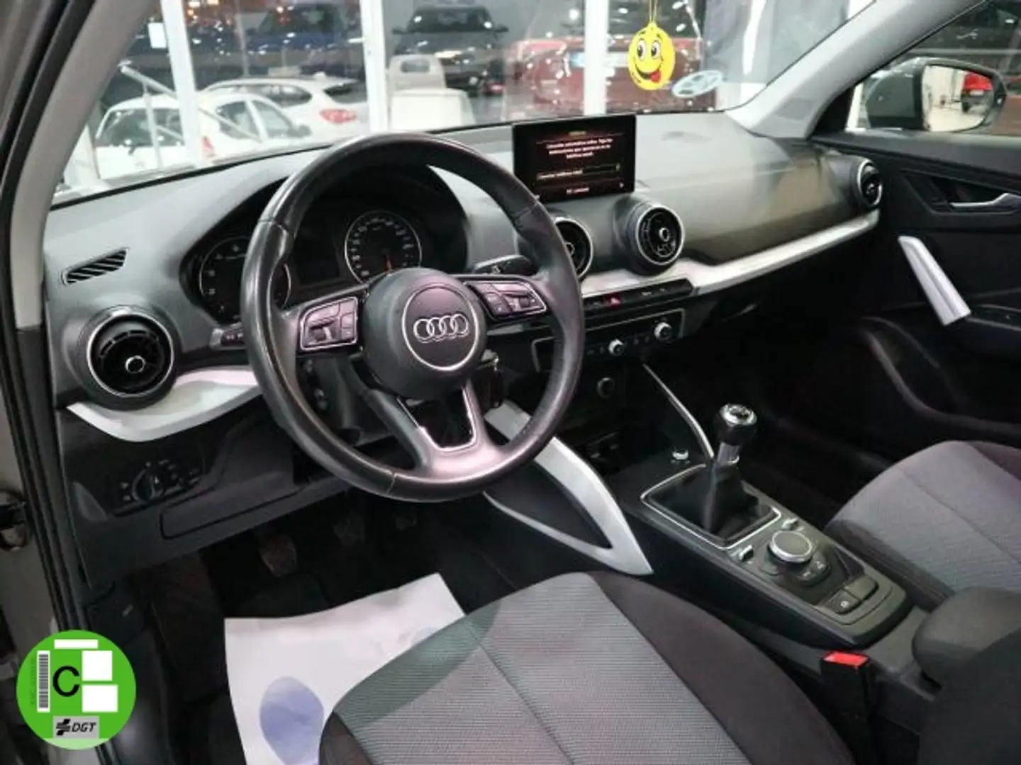 Audi Q2 30 TFSI Design 85kW Grau - 2