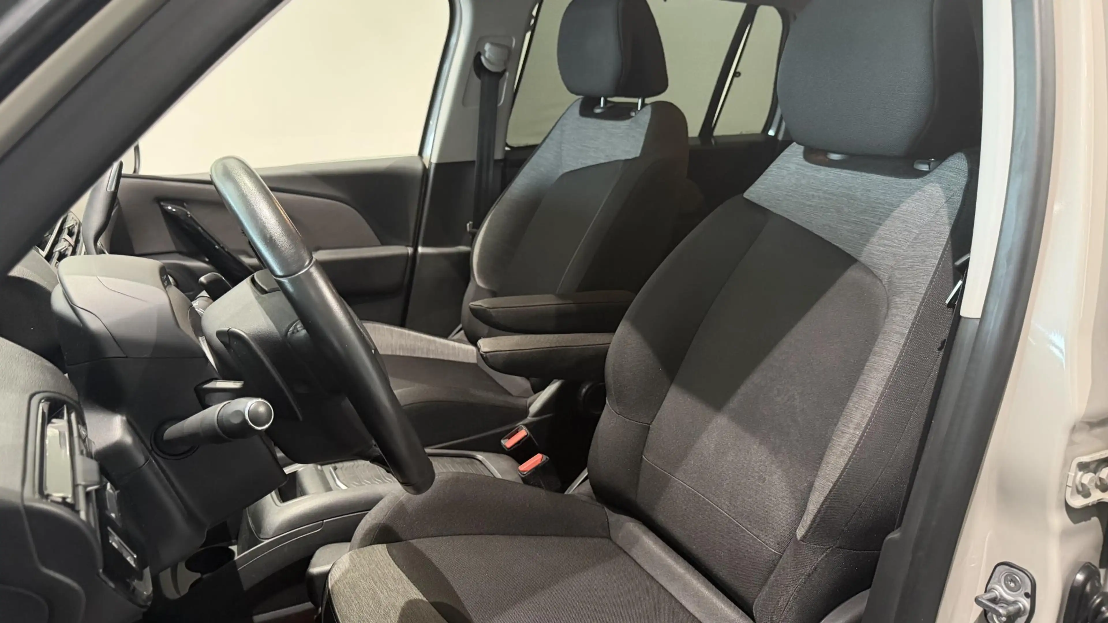 Citroen Grand C4 SpaceTourer Business - AUTOMAAT - RUIMTEWONDER - TREKHAAK — photo 8