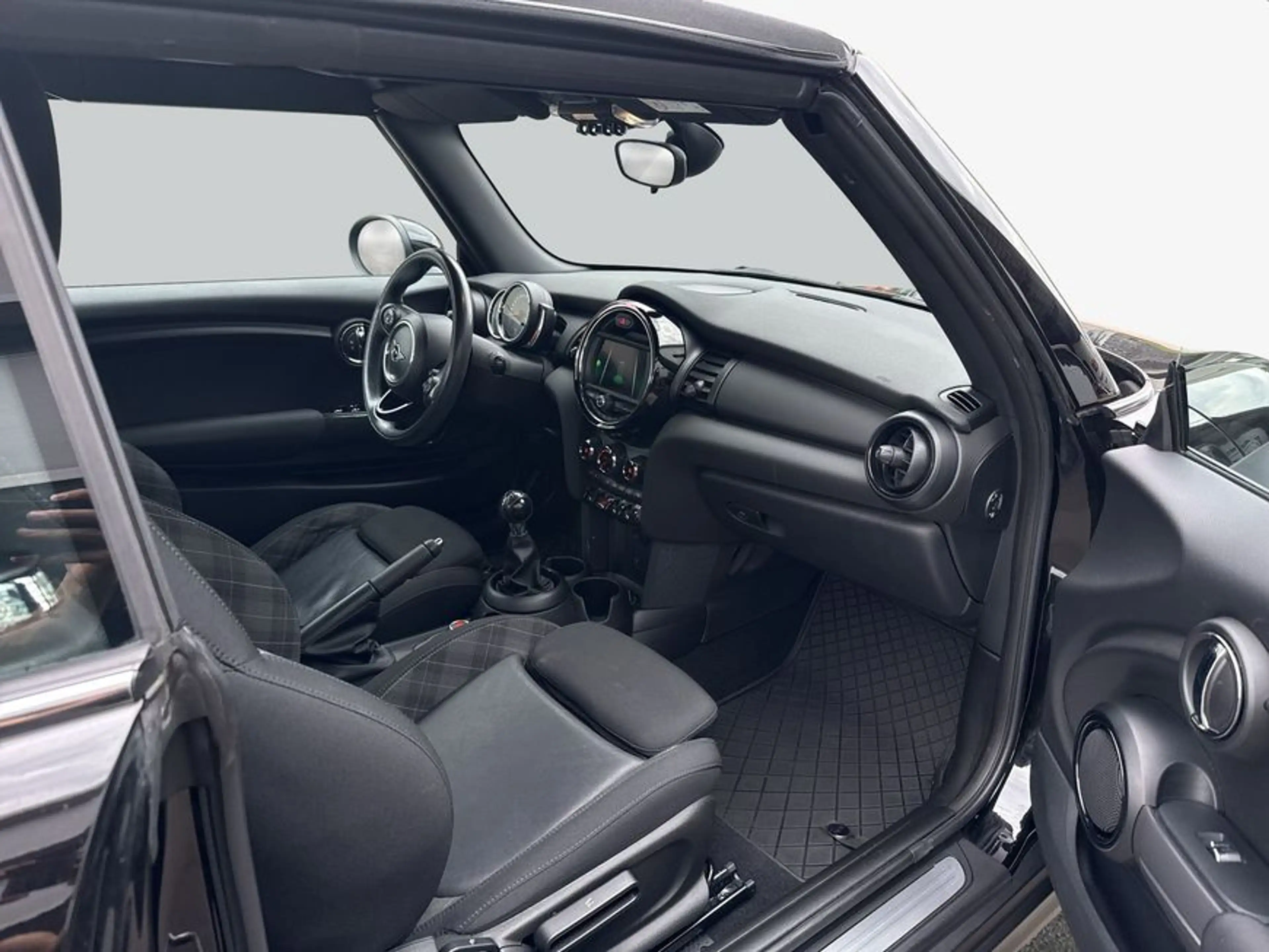 MINI One Cabrio One Cabrio — photo 12