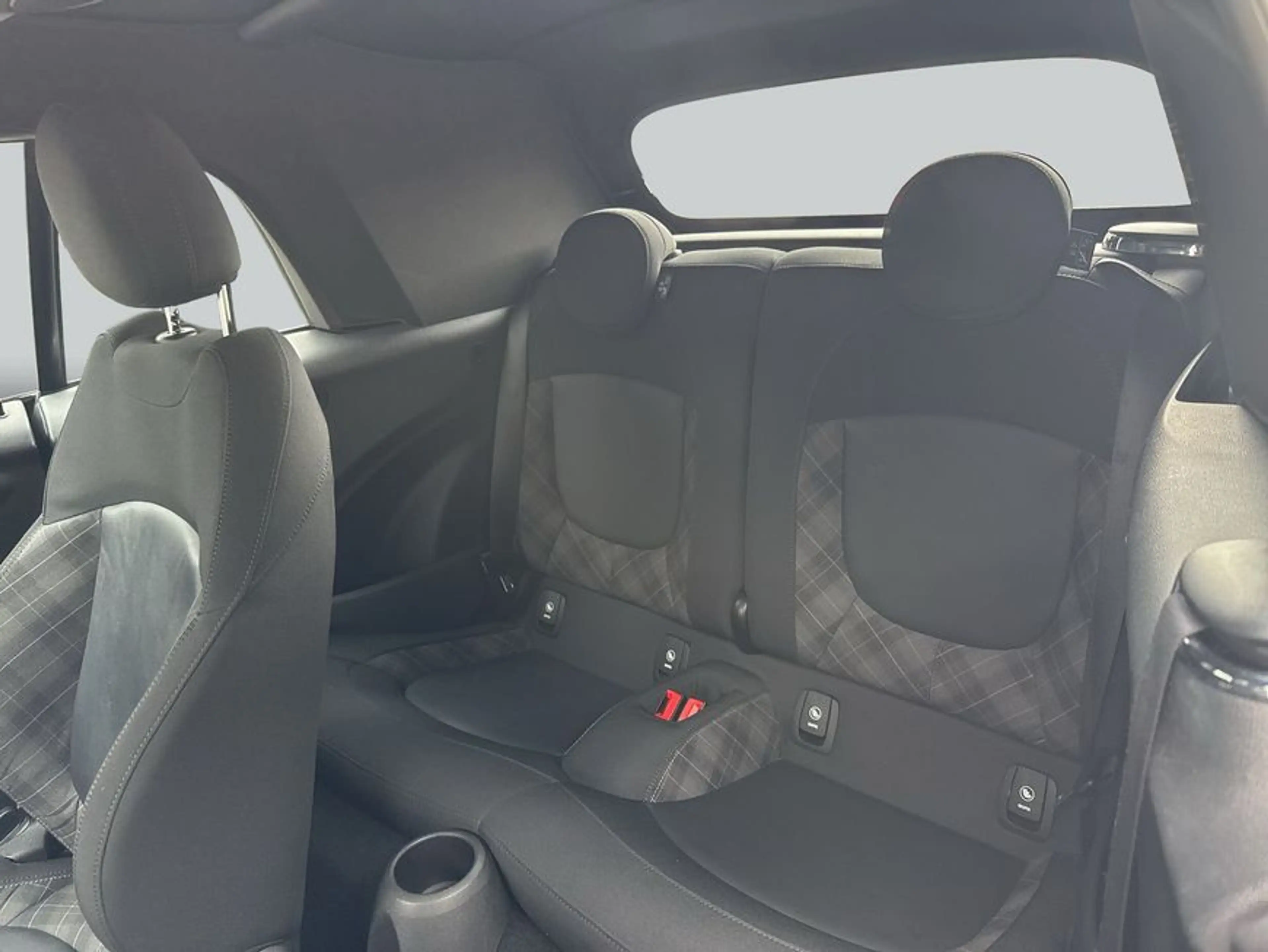 MINI One Cabrio One Cabrio — photo 11