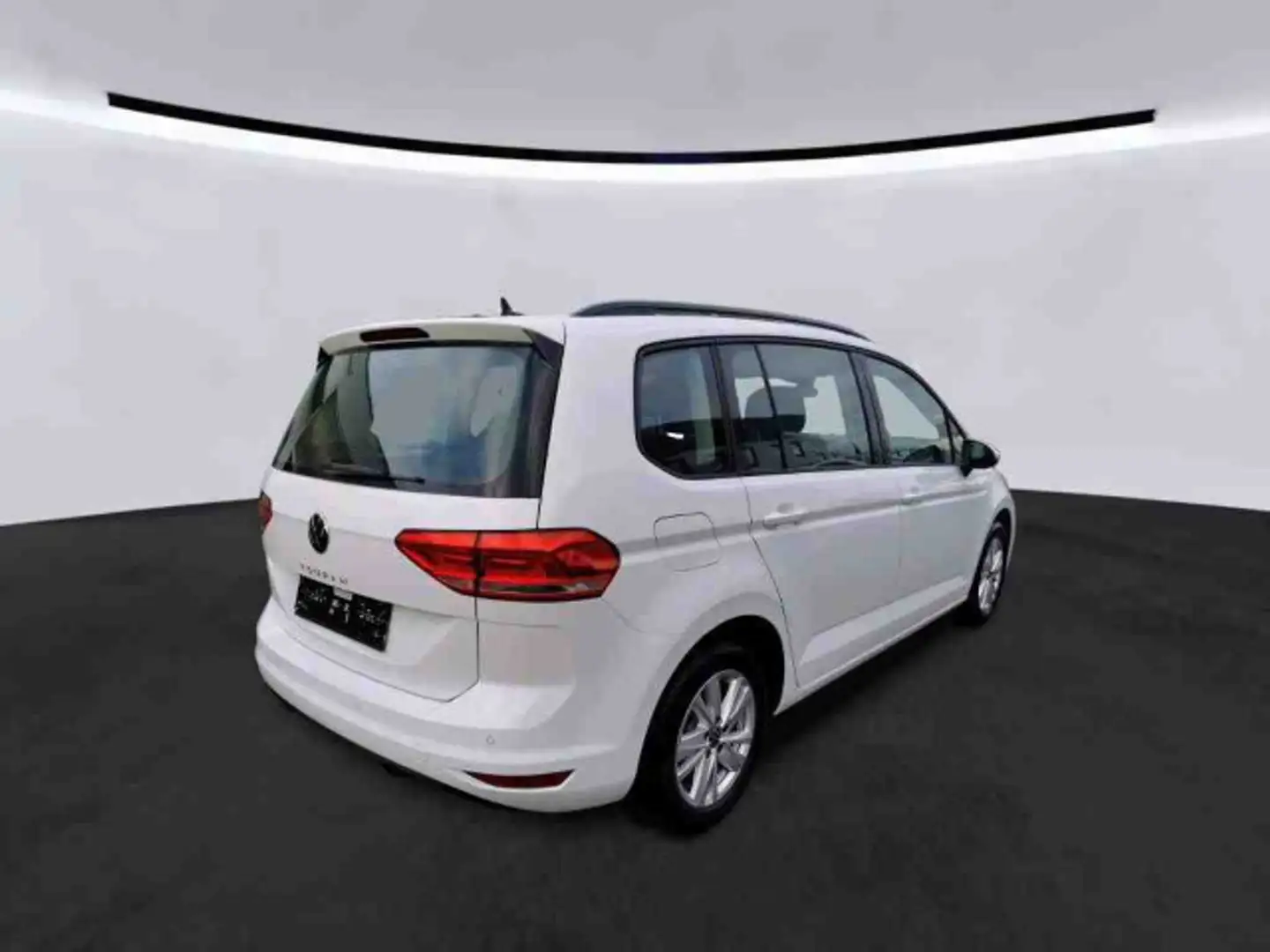 Volkswagen Touran 2.0 TDI Comfortline APP Ganzjahresreifen Weiß - 2