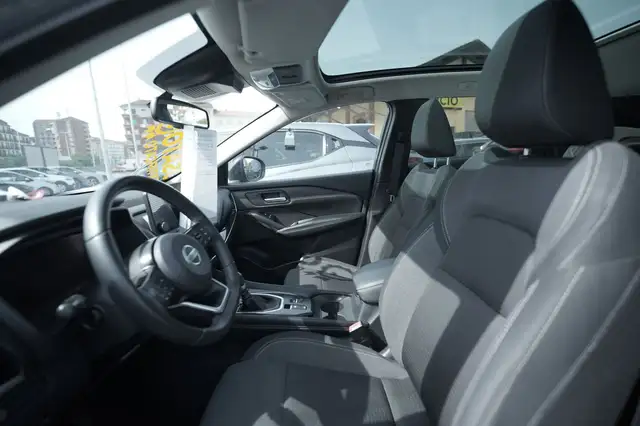Nissan Qashqai view 5