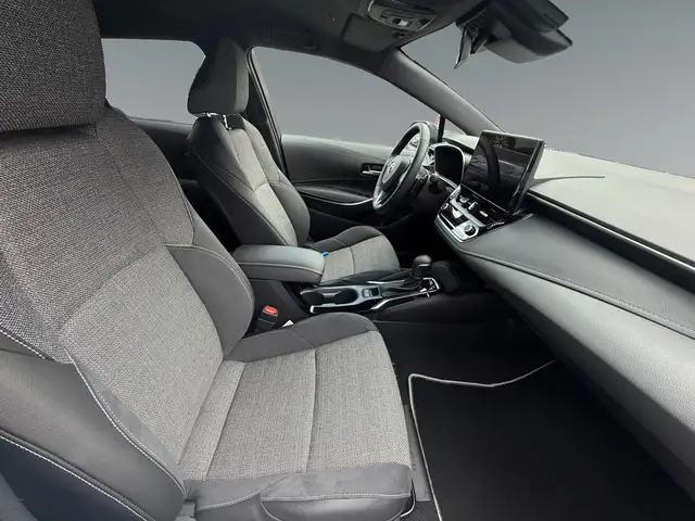 Toyota Corolla view 11