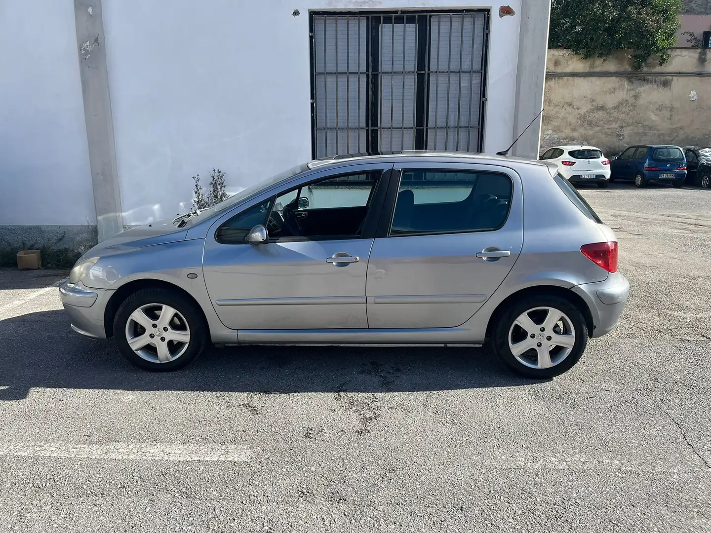 Peugeot 307 307 2001 5p 2.0 hdi XT 110cv fap Grigio - 1