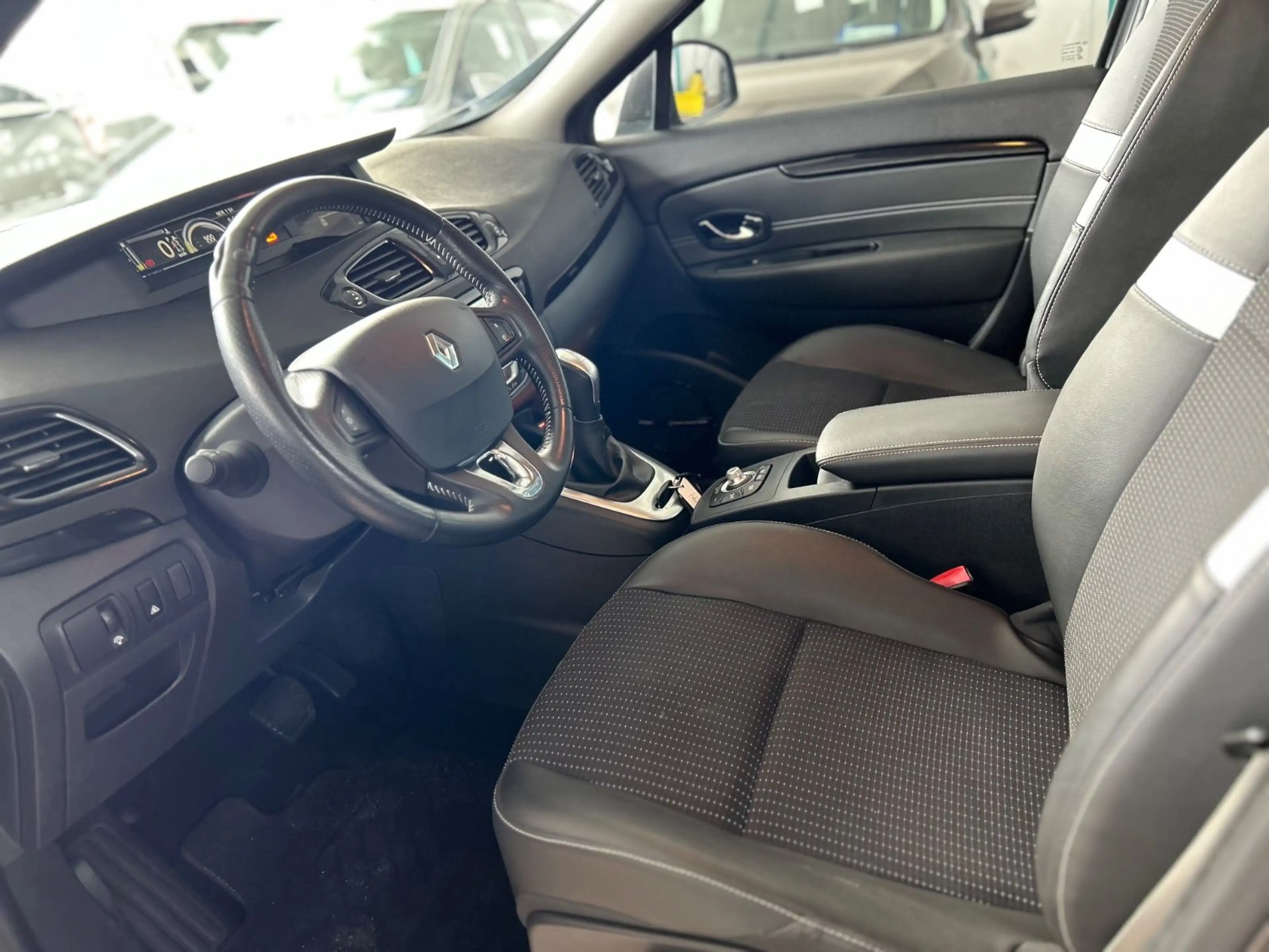 Renault Scenic III Grand BOSE Edition — photo 13