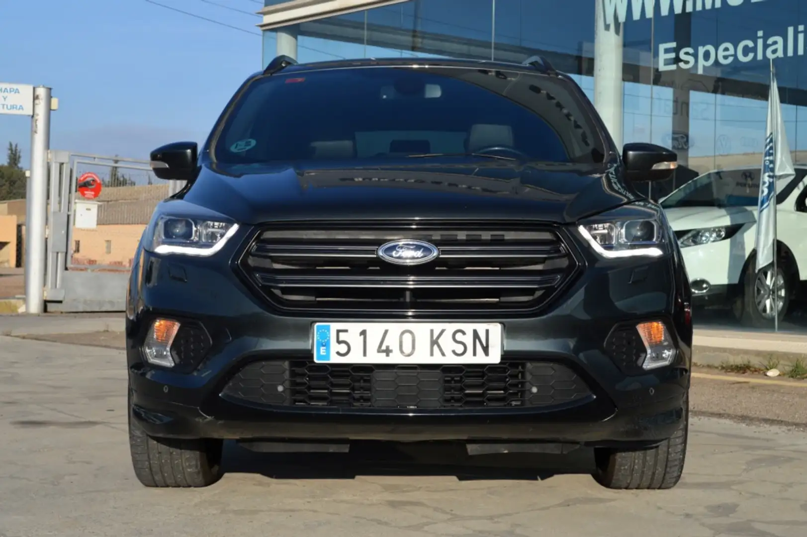 Ford Kuga 2.0TDCI Auto S&S ST-Line 4x4 150 Grigio - 2