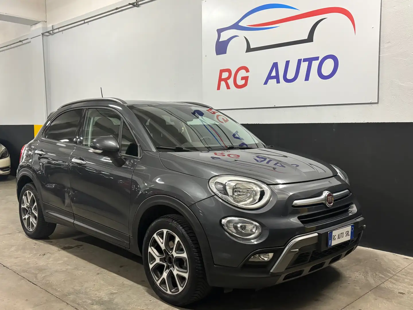 Fiat 500X 500 X 2015 1.4 m-air Lounge 4x2 140cv Grijs - 1