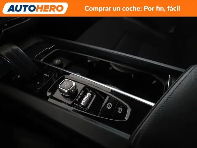 Volvo XC60 view 29