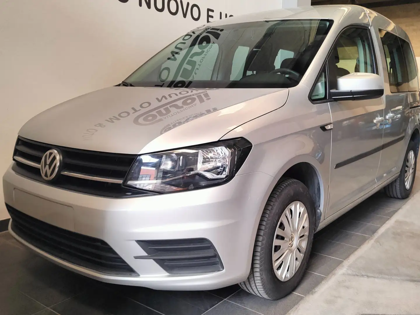 Volkswagen Caddy 1.0TSI 102CV TRENDLINE 5POSTI EURO6 Plateado - 2