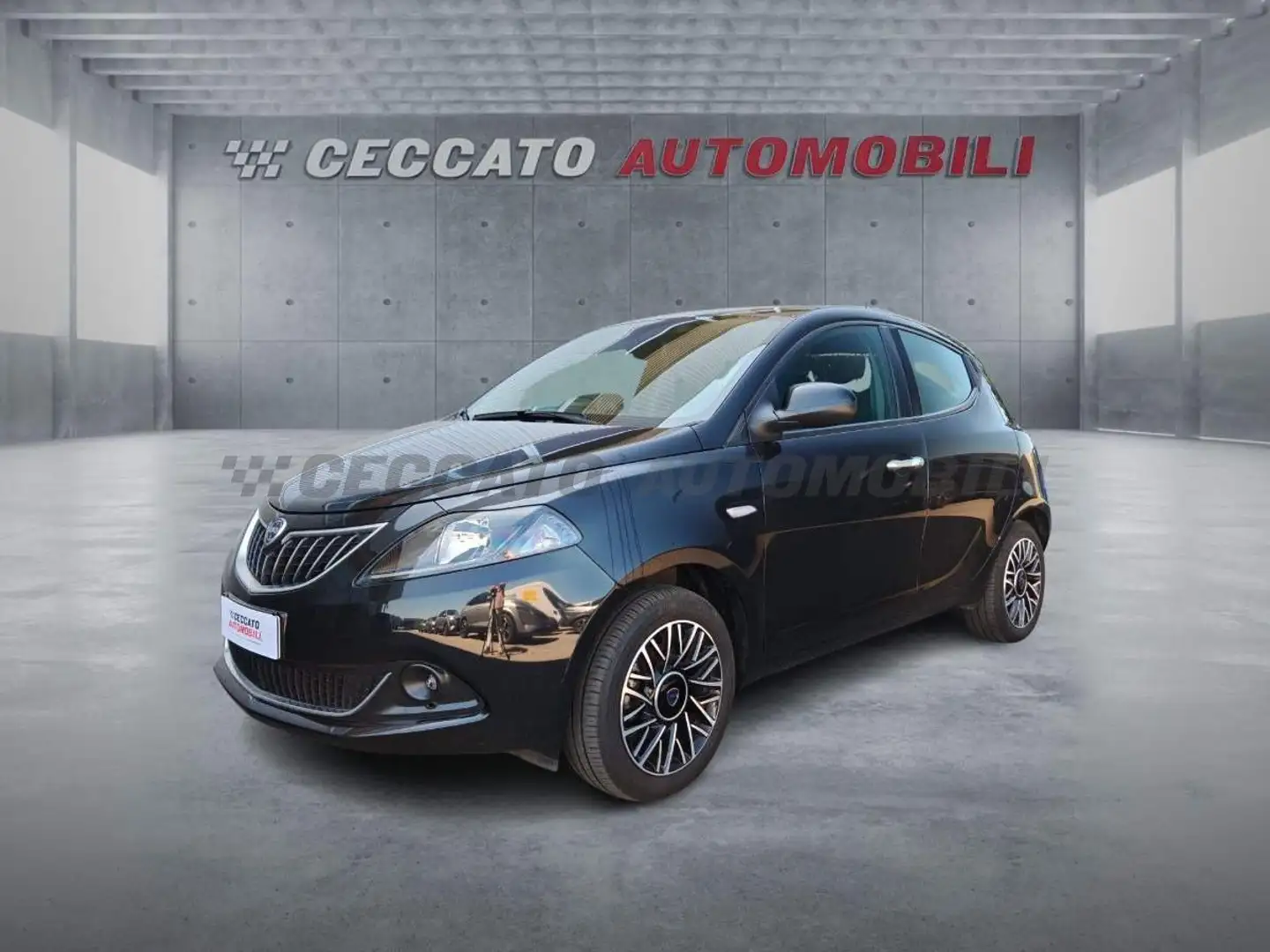 Lancia Ypsilon Ypsilon 1.0 firefly hybrid Platino s&s 70cv Nero - 1