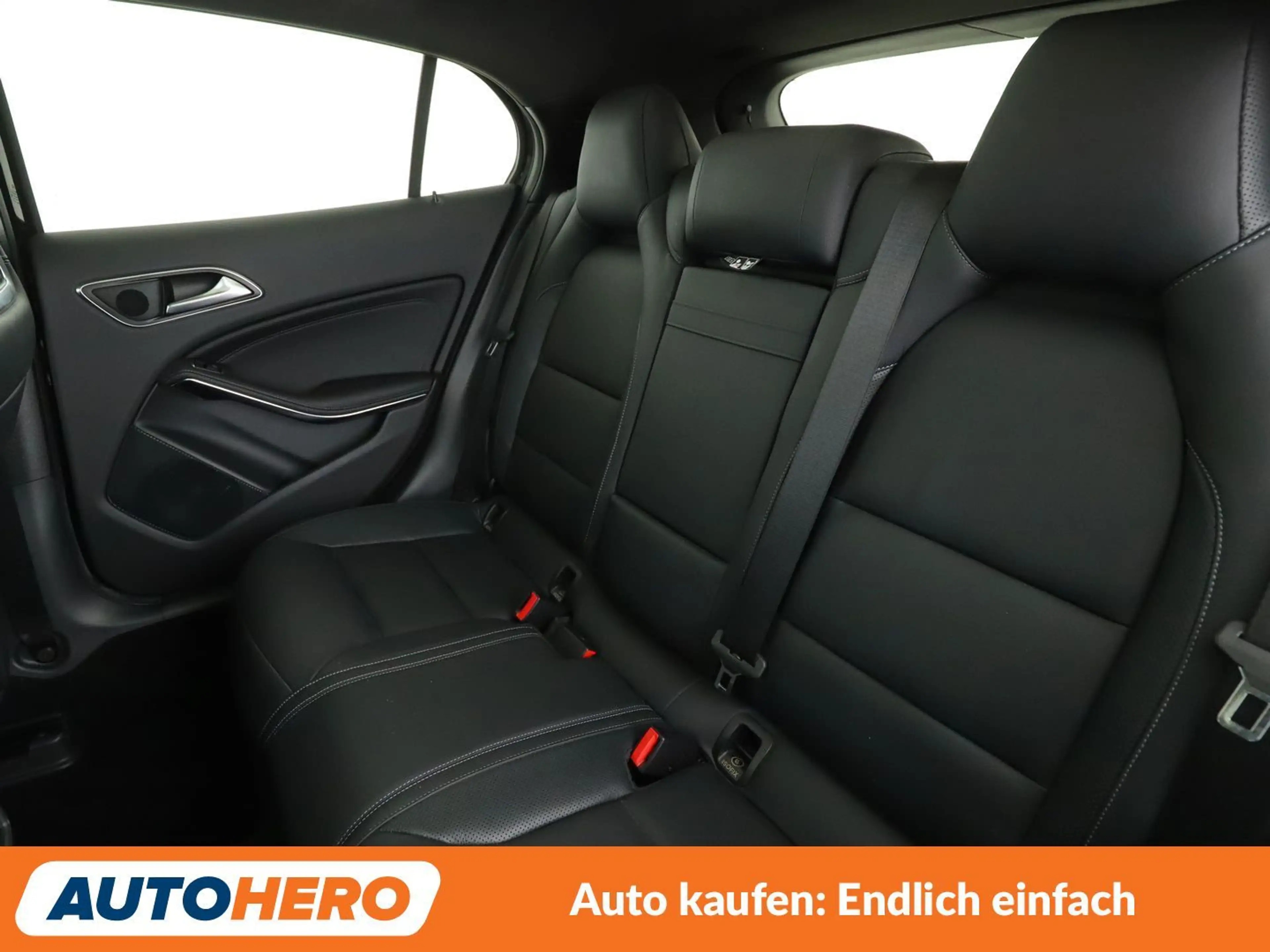 Mercedes-Benz GLA 45 AMG GLA 45 AMG 4Matic Aut.*NAVI*BI-XENON*CAM*TEMPO*HK* — photo 15