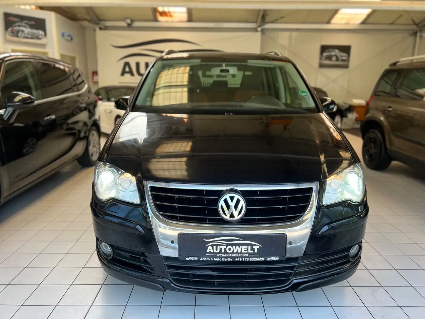 Volkswagen Touran CrossTouran*7-Sitz*TÜVneu*Klima*Xenon* Fekete - 2