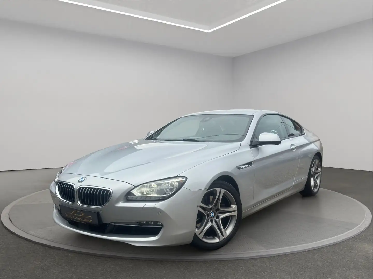 BMW 640 Baureihe 6 Coupe 640 i*1 Hand*top zustand* Silber - 1