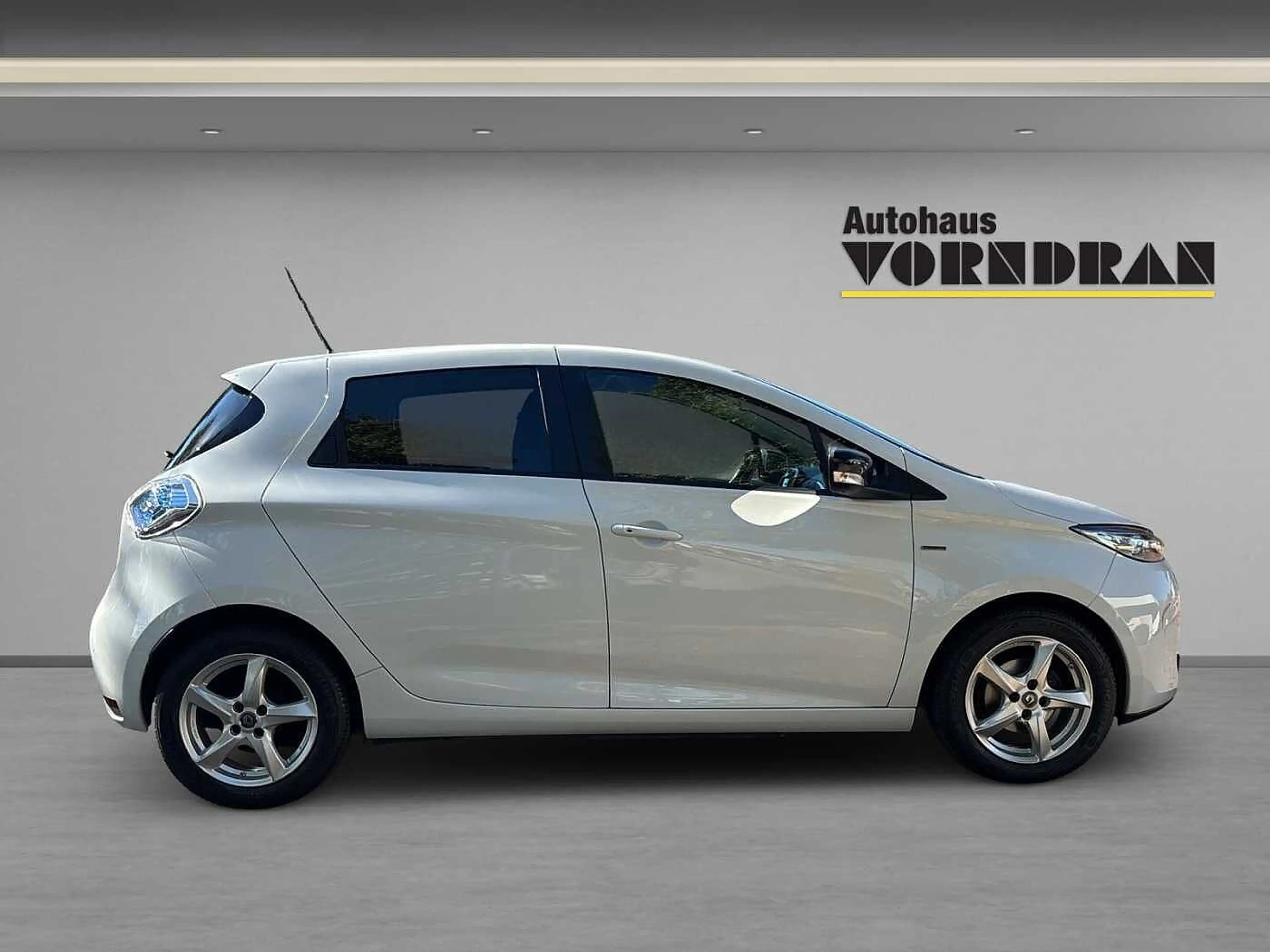 Renault ZOE Limited R110 ZE40 SHZ Kamera Batt.miete — photo 7