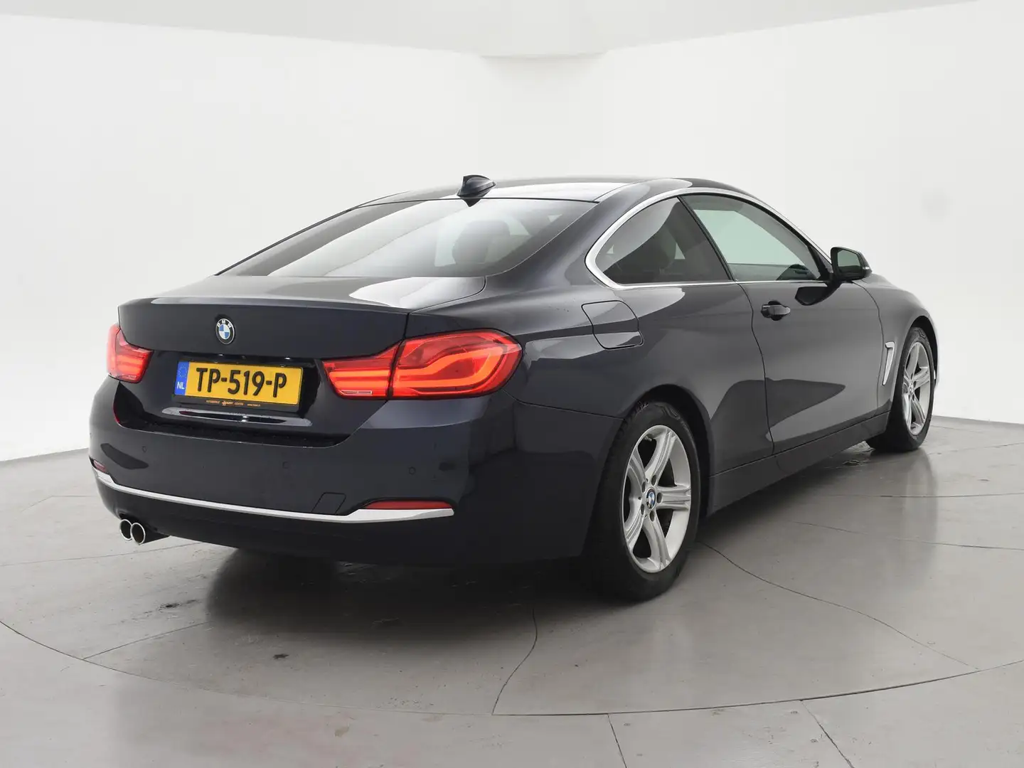 BMW 420 4-serie Coupé 420i H.E. + SPORTSOELEN | LEDER | CA Blau - 2
