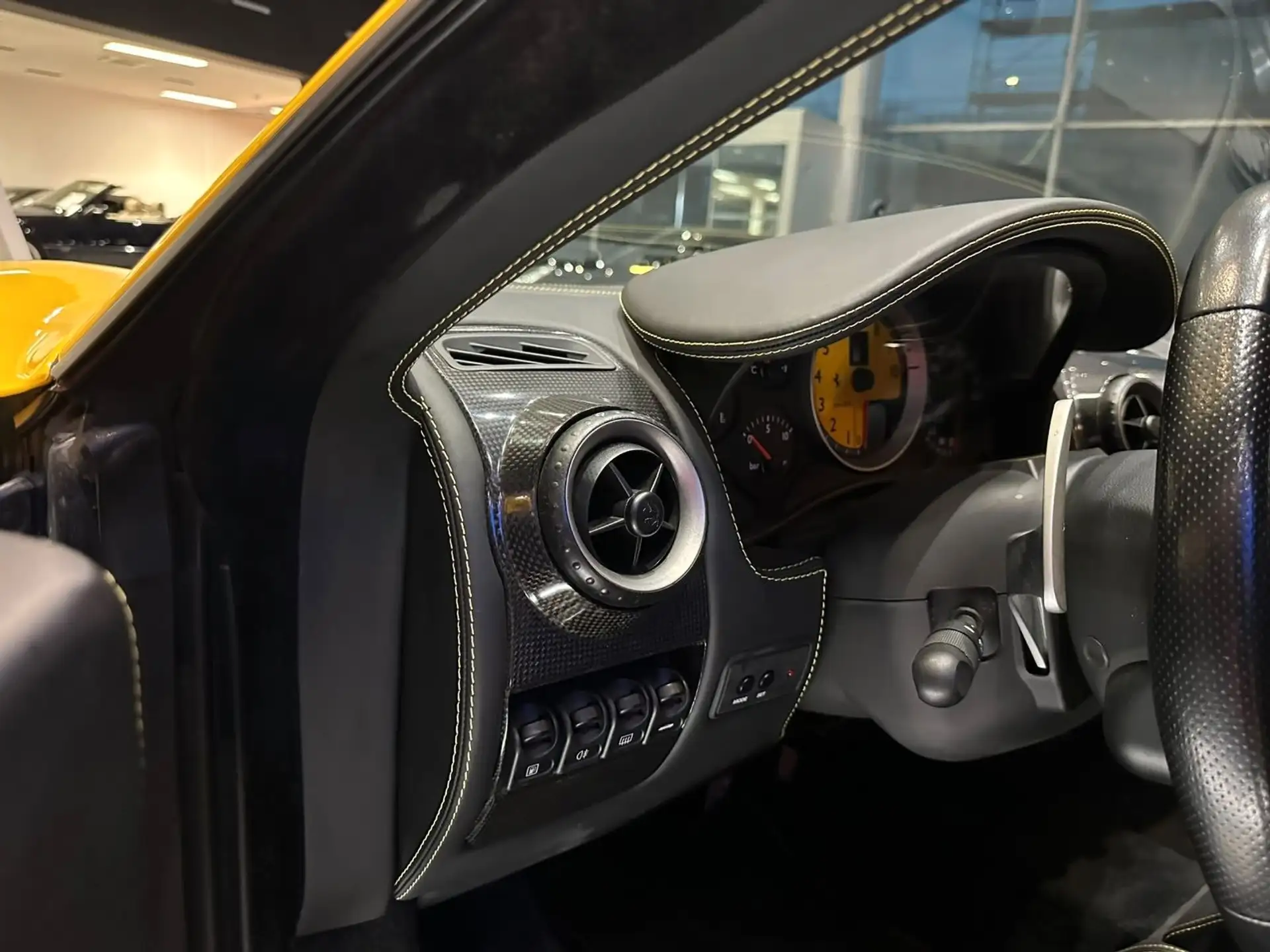 페라리 F430 430 2005 노랑 사진 7