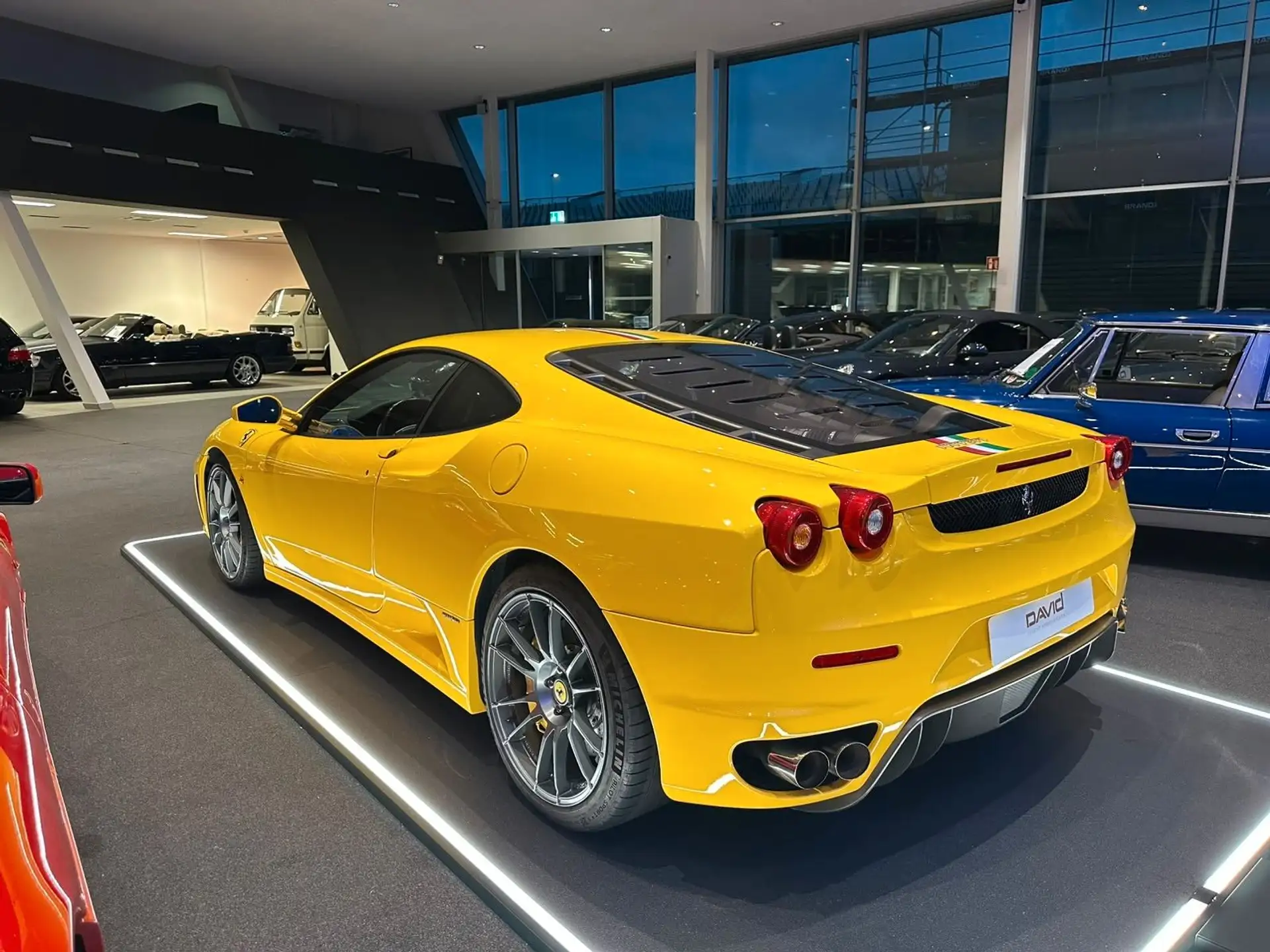 페라리 F430 430 2005 노랑 사진 3