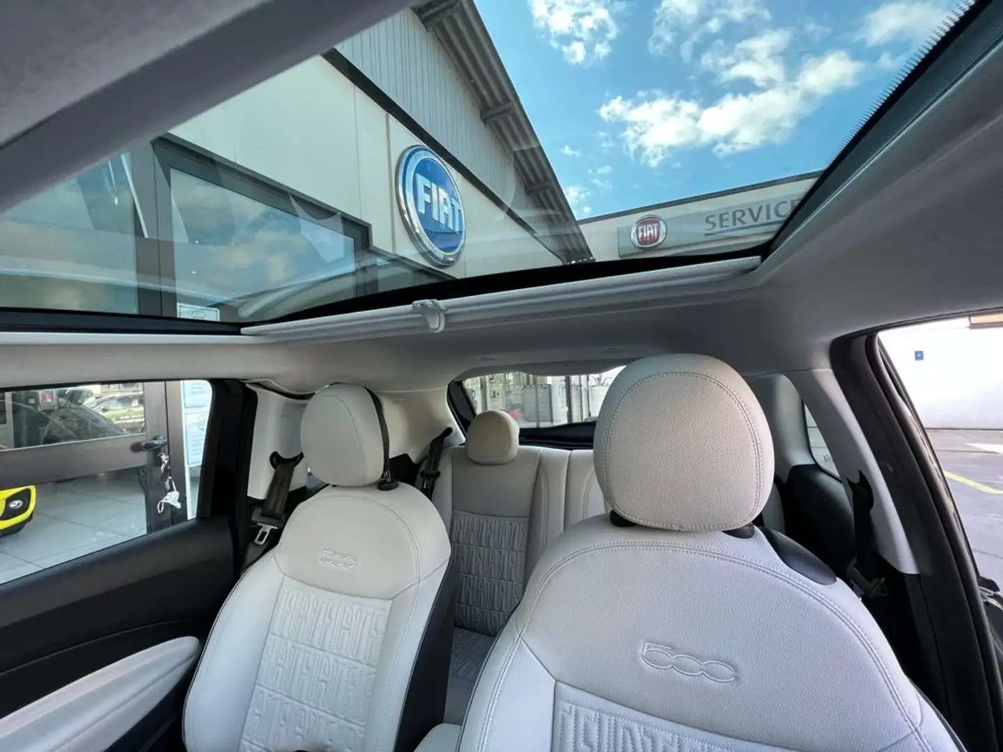 Fiat 500e La Prima 3+1 Nero - 2