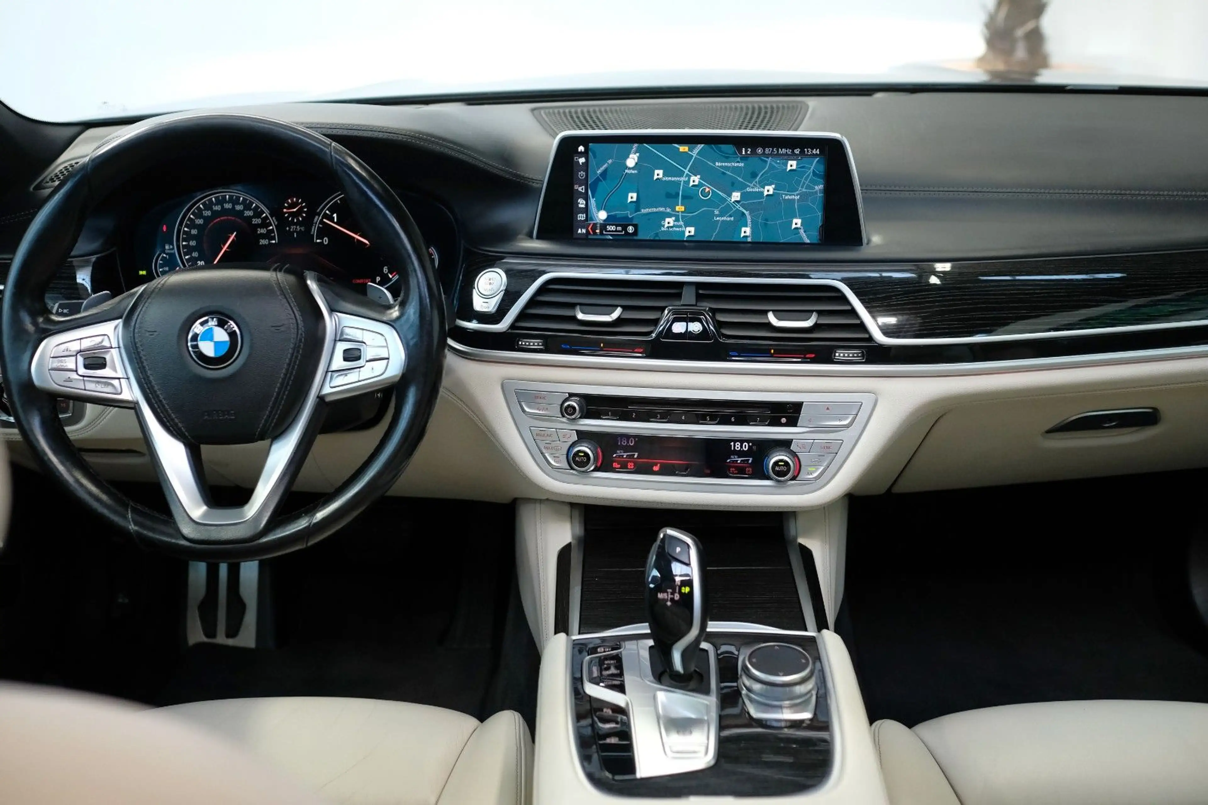 BMW 740 d xDrive*M-PAKET*H&K*ACC*360° KAMERA* — photo 14