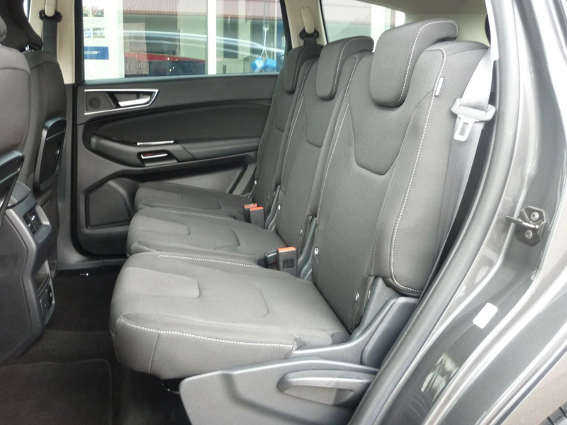 Ford S-Max S-MAX Titanium — photo 12