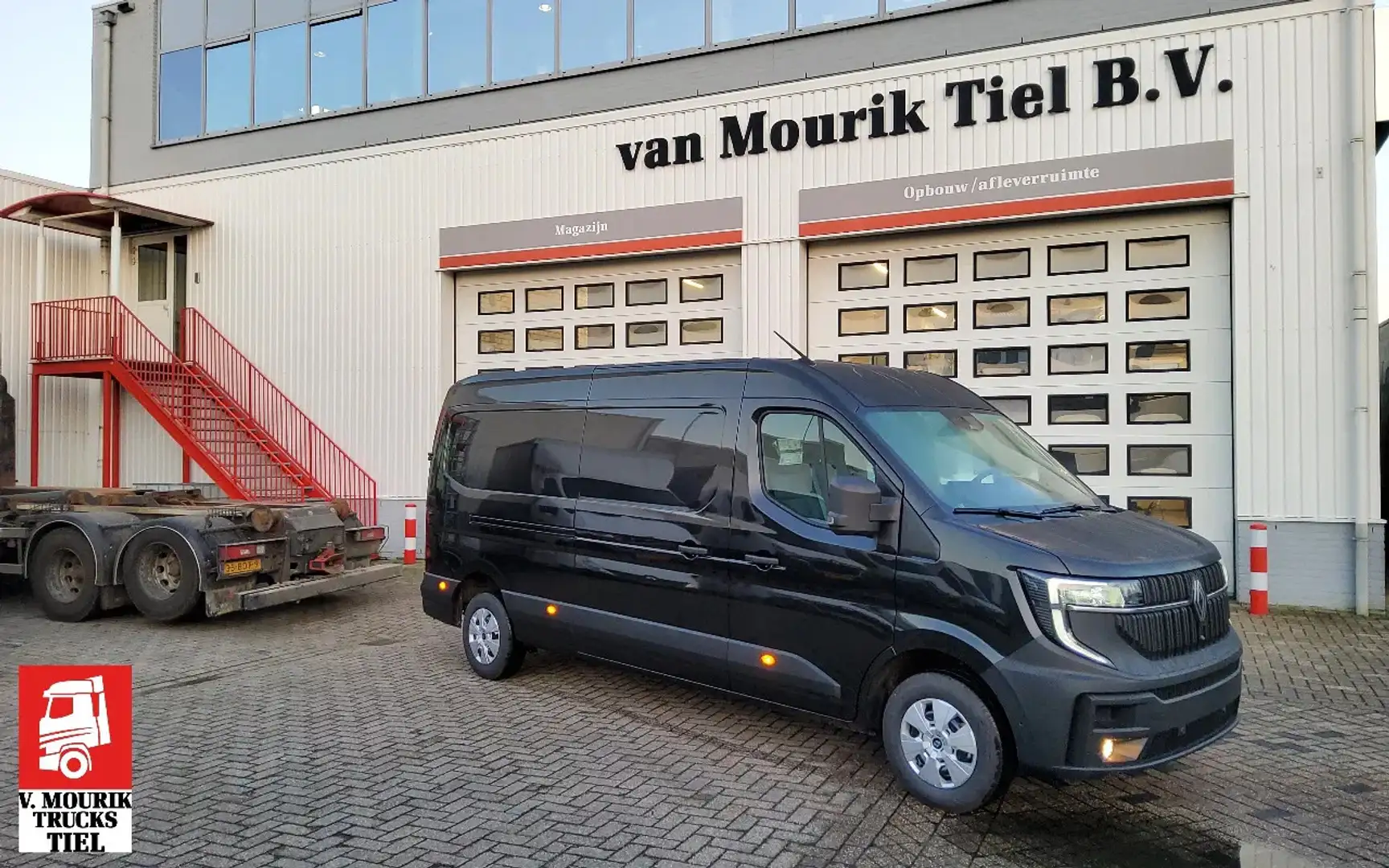 Renault Master 150.35 EURO 6 L3H2 GESLOTEN ZWART METALLIC - 2x ZI Negro - 1