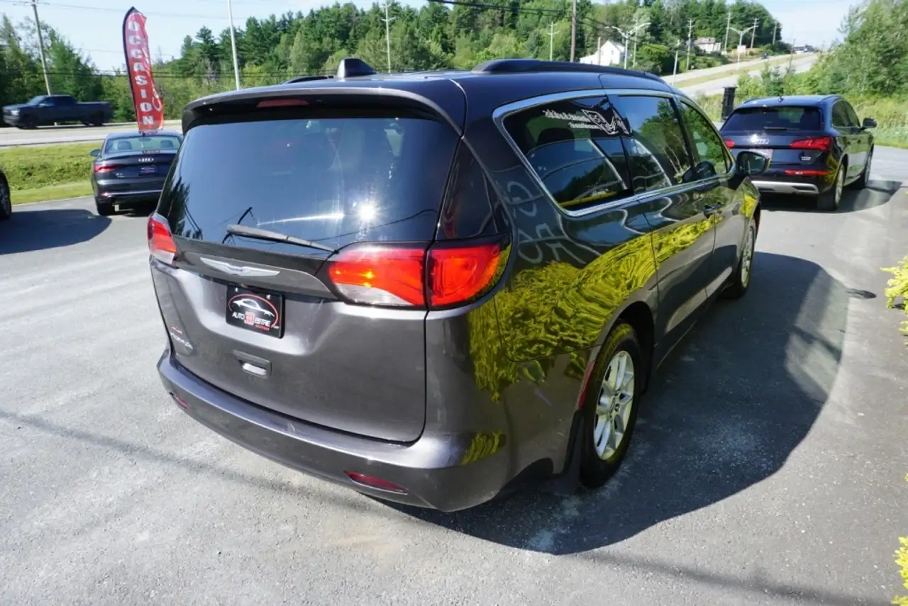 Chrysler Pacifica fotografie Chrysler Pacifica