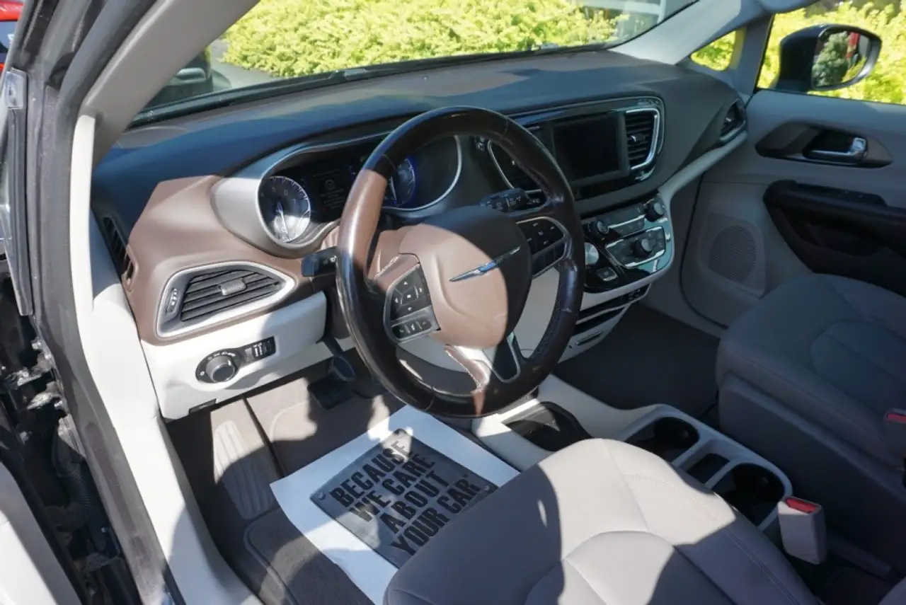 Chrysler Pacifica fotografie Chrysler Pacifica