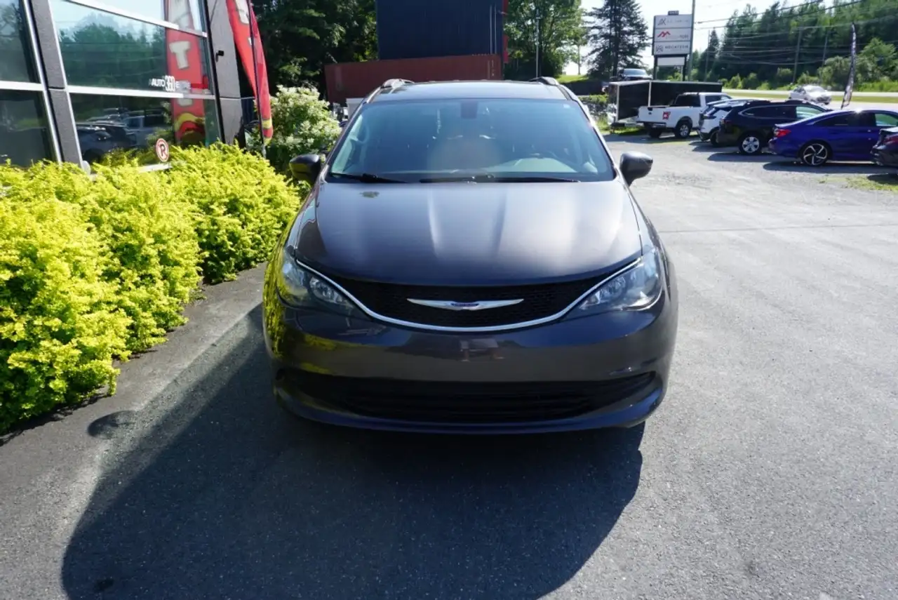 Chrysler Pacifica fotografie Chrysler Pacifica