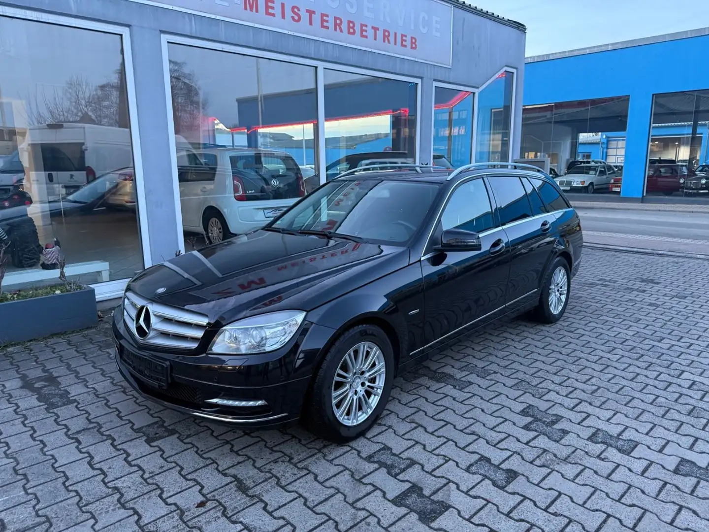 Mercedes-Benz C 250 CDI T AVANTGARDE Schwarz - 1