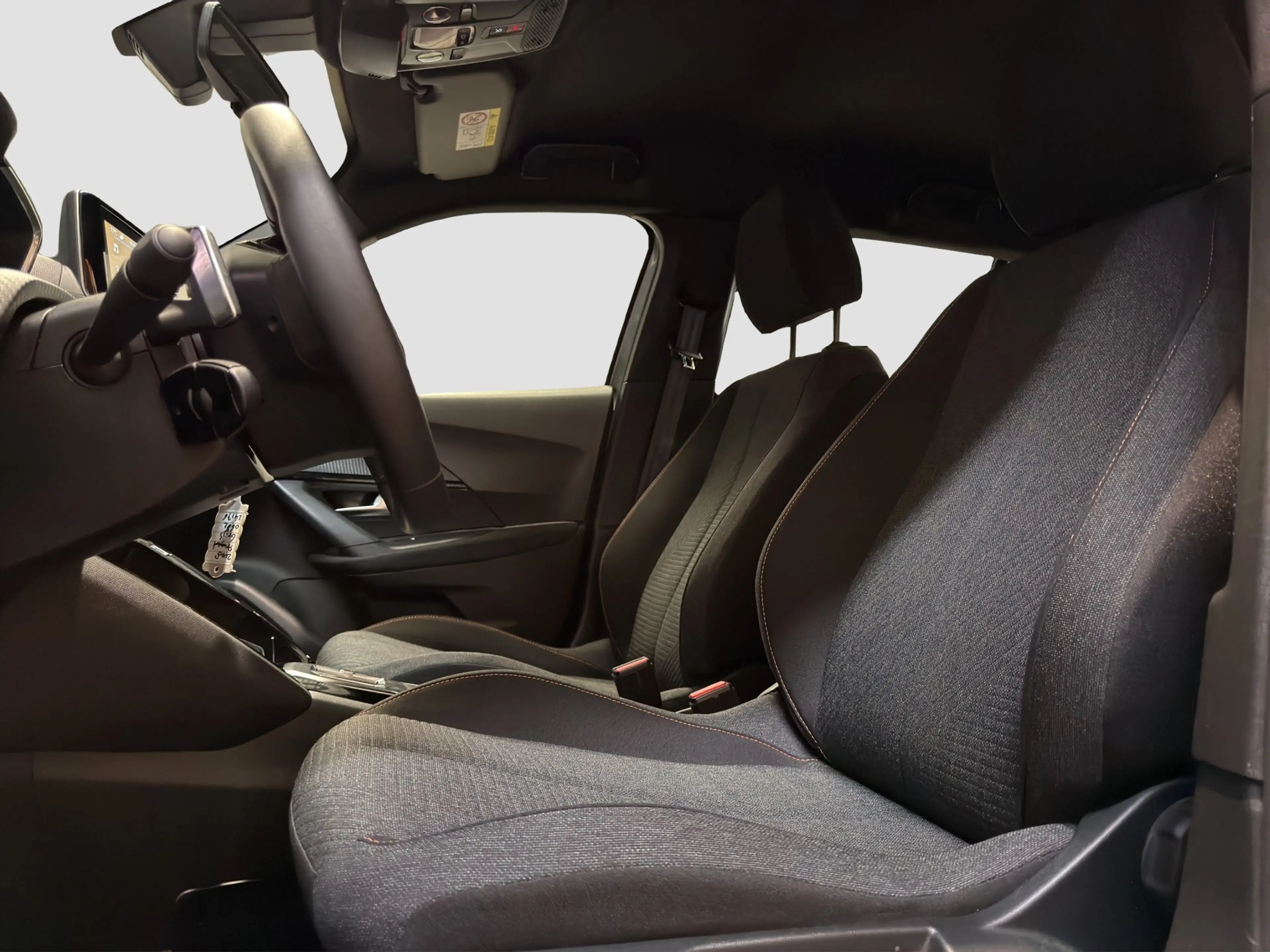 Peugeot 2008 1.2 Hybrid 136 Style|Automaat|Cruise Control|Carpl — photo 4