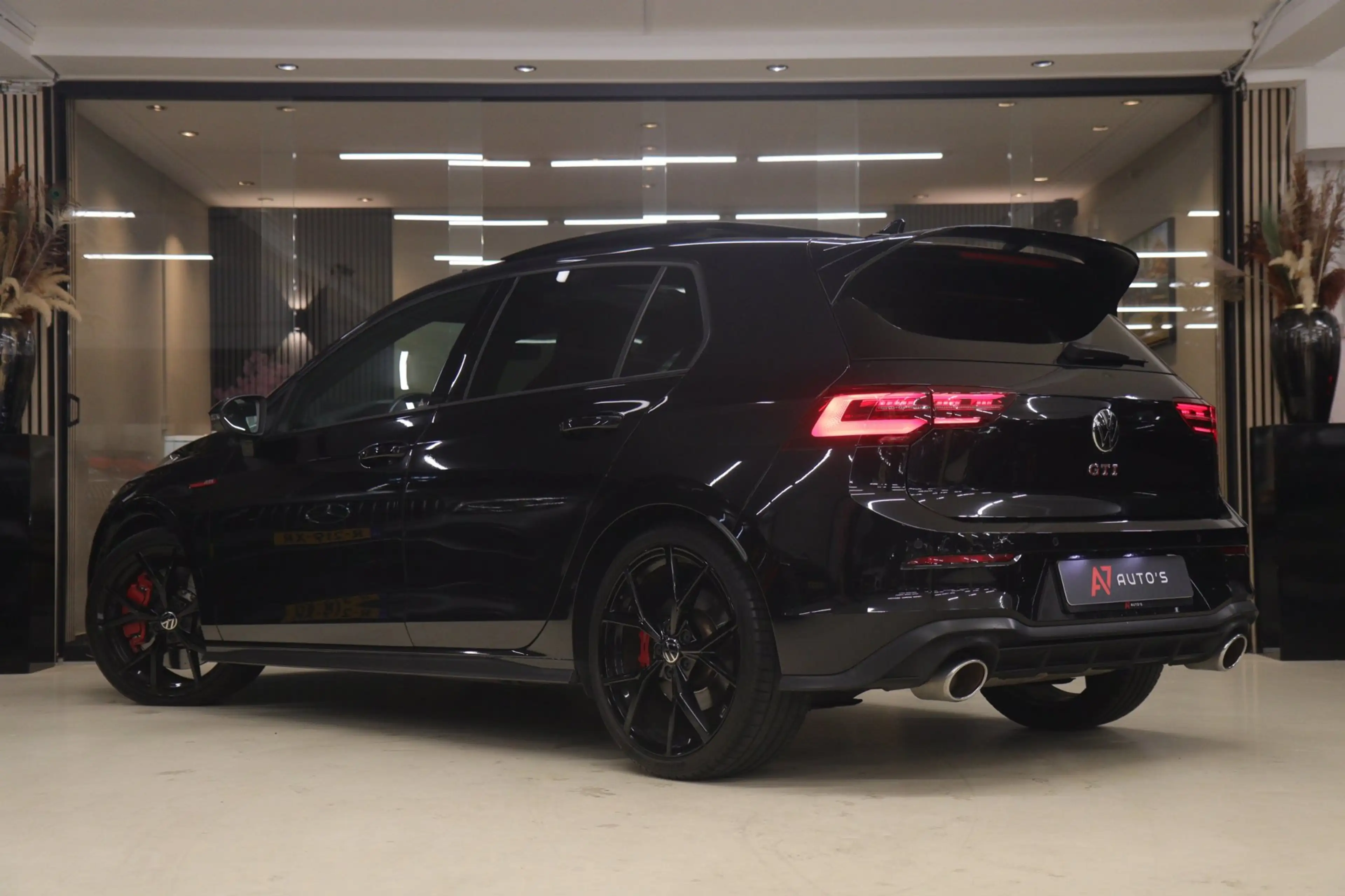 Volkswagen Golf GTI 2.0 TSI CLUBSPORT /NURBURGRING/PANO/IQ-LIGHT/HUD/H — photo 2