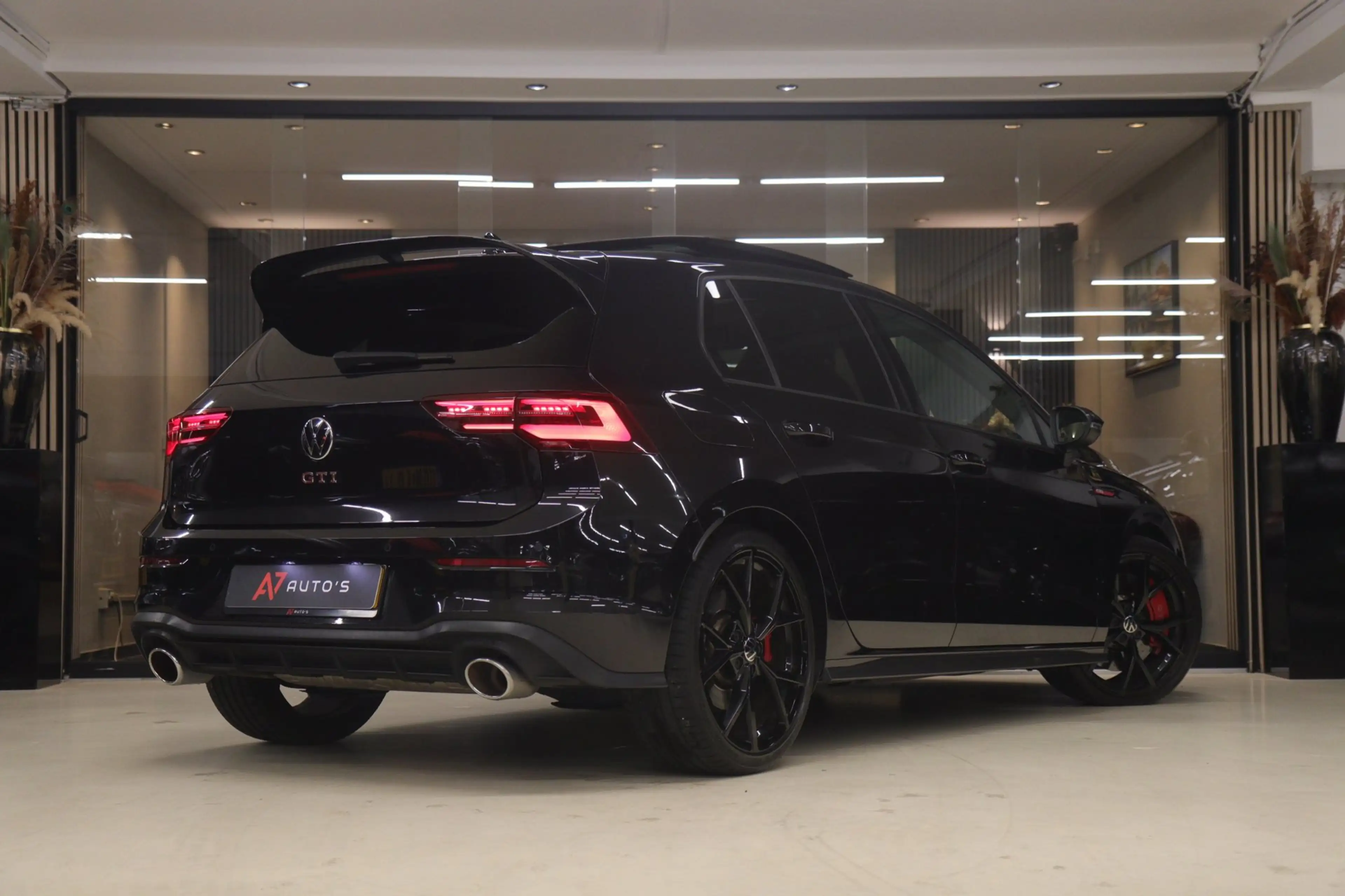 Volkswagen Golf GTI 2.0 TSI CLUBSPORT /NURBURGRING/PANO/IQ-LIGHT/HUD/H — photo 4