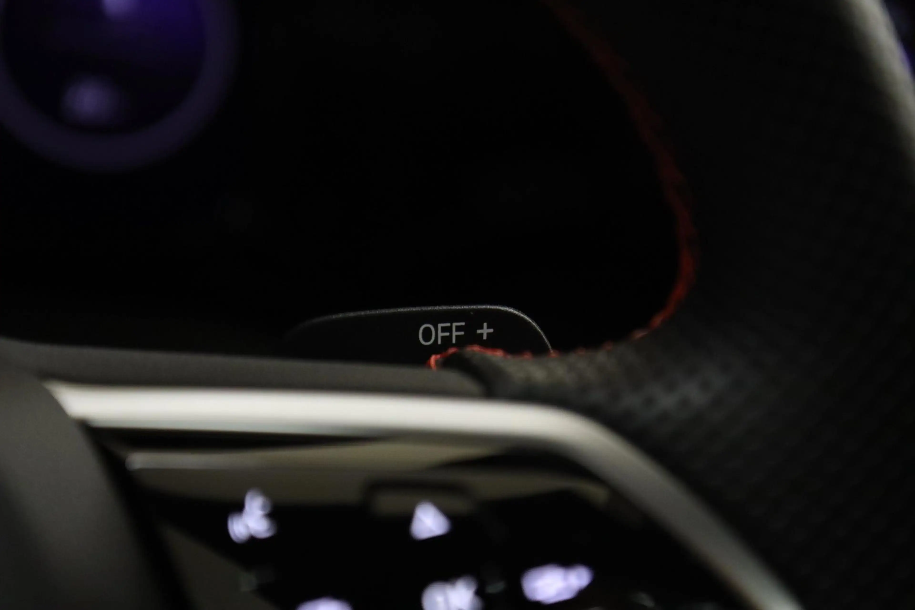 Volkswagen Golf GTI 2.0 TSI CLUBSPORT /NURBURGRING/PANO/IQ-LIGHT/HUD/H — photo 20
