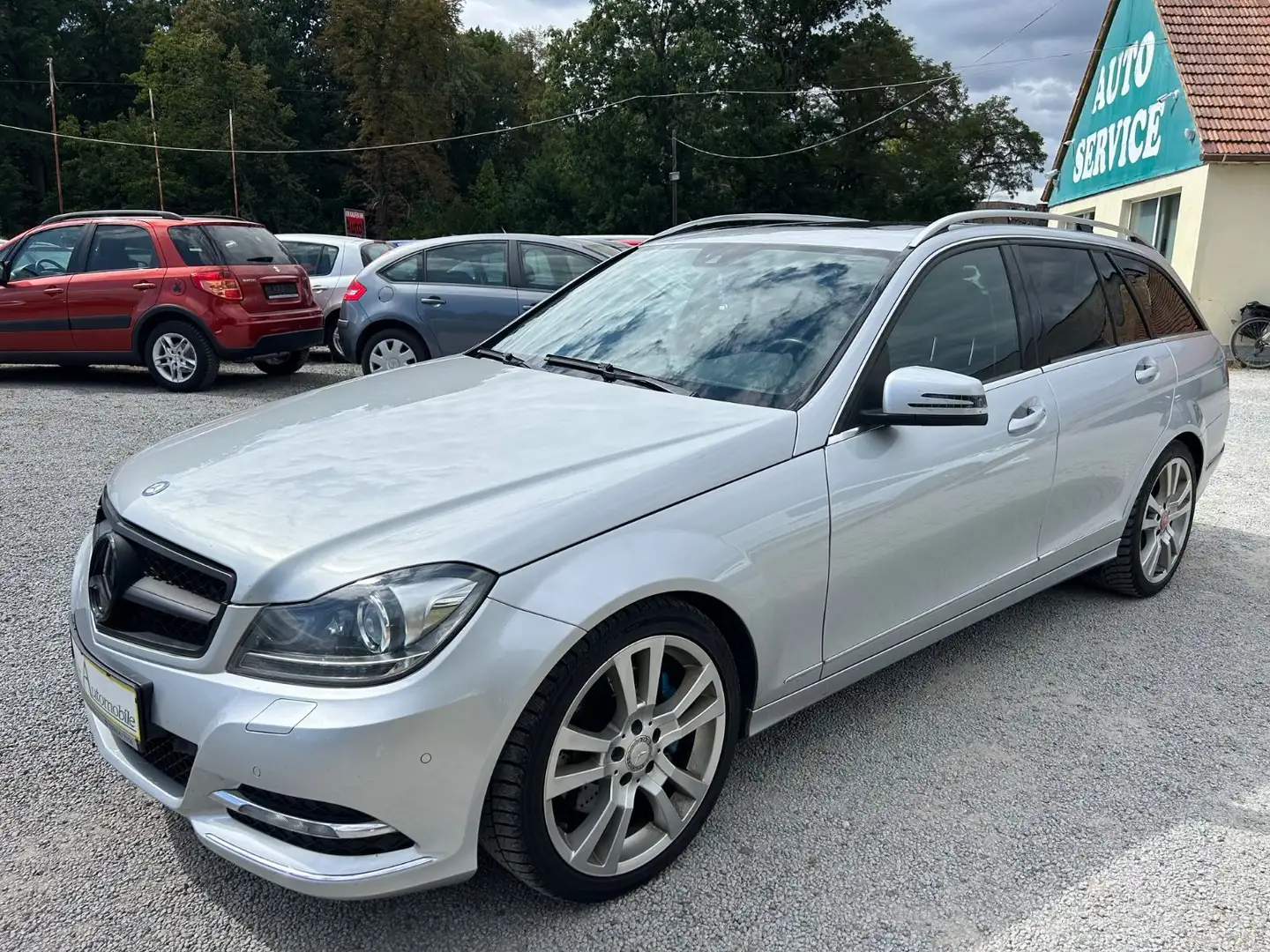 Mercedes-Benz C 350 CDI AVANTGARDE Autom./Navi/AHK/265 PS Grau - 1