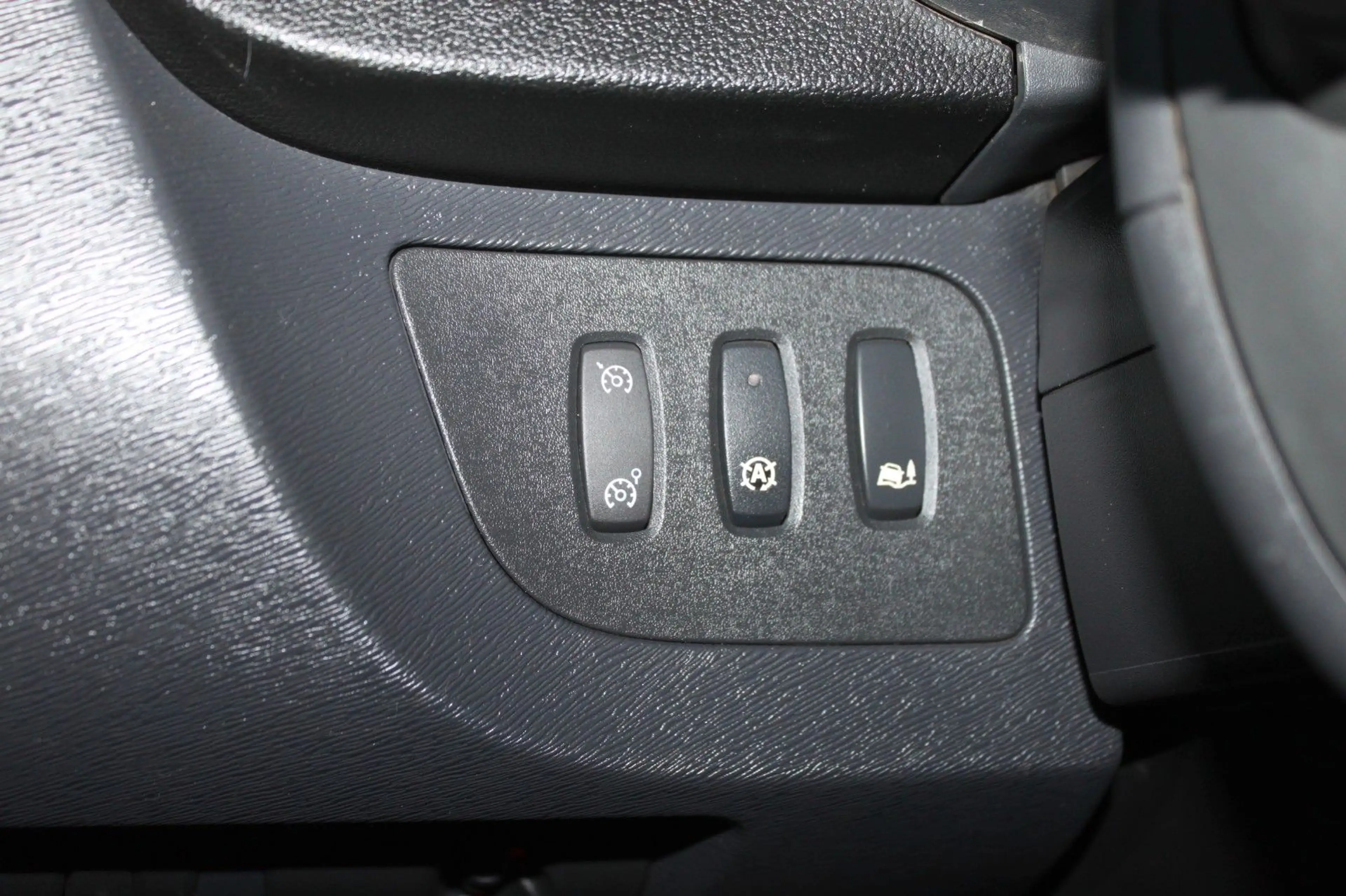 Nissan NV250 Kastenwagen L2H1 2,2t Comfort — photo 9