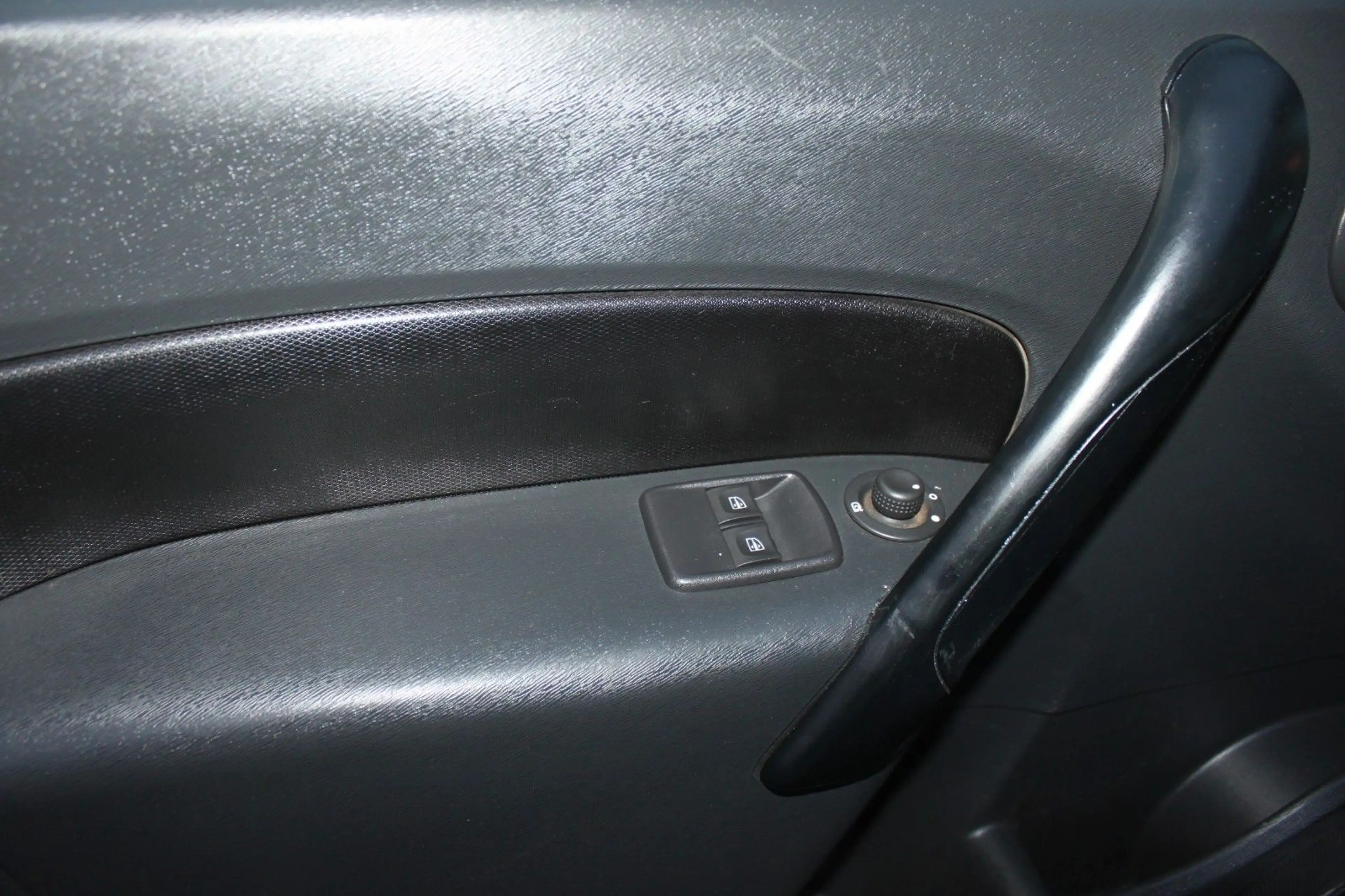 Nissan NV250 Kastenwagen L2H1 2,2t Comfort — photo 8