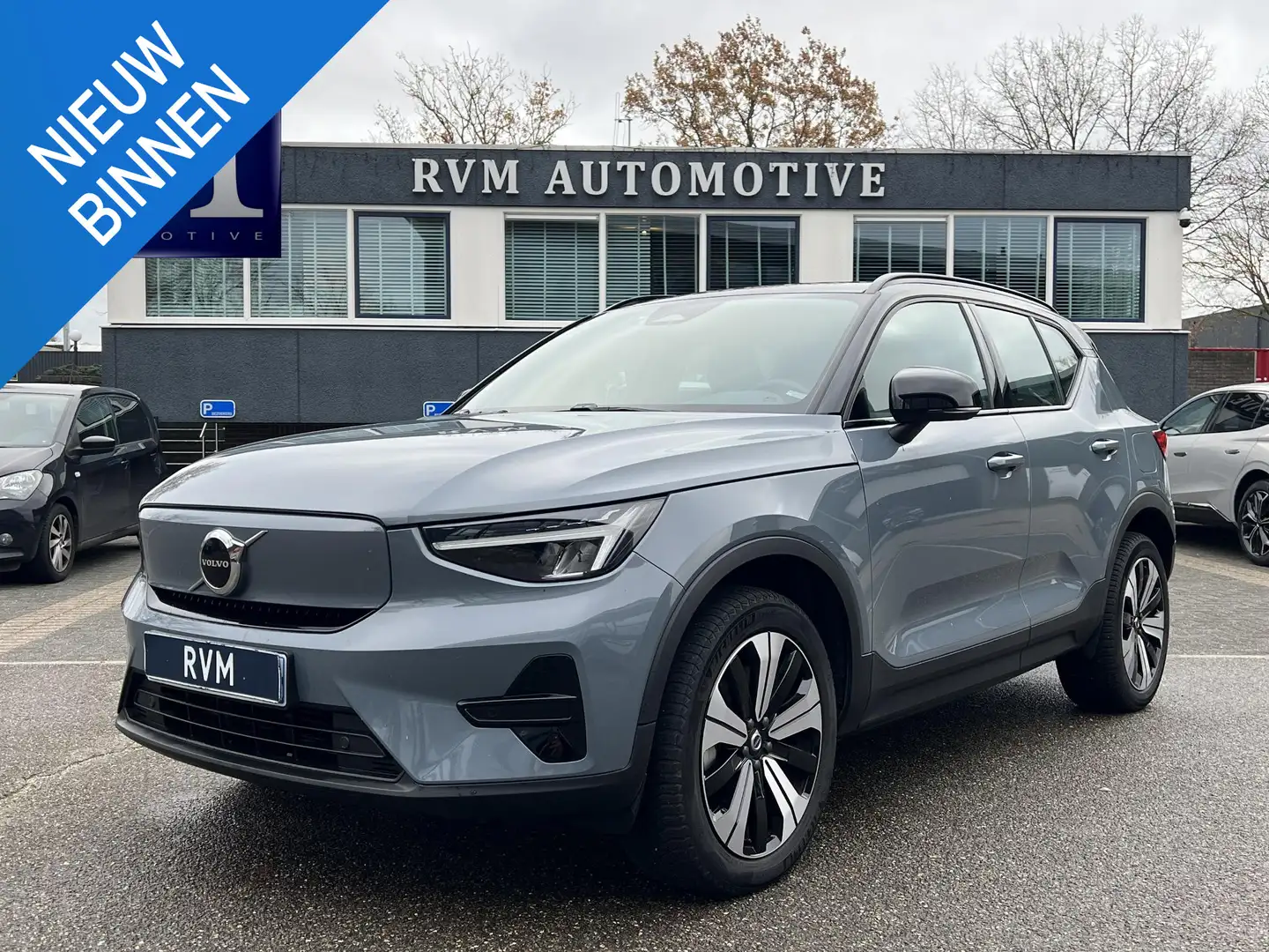 Volvo XC40 Recharge Core 70 kWh VAN: 33.900,- VOOR: 30.877,- - 1