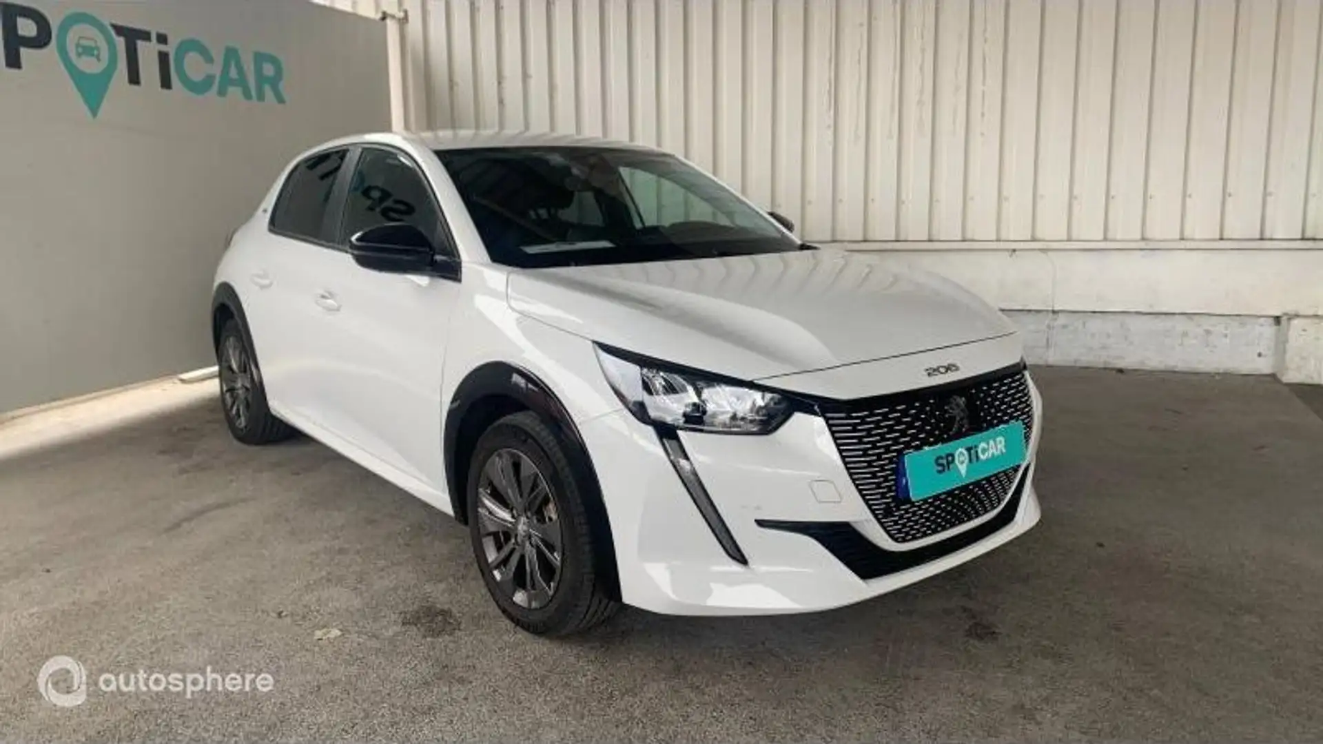 Peugeot 208 e-208 136ch Style - 2