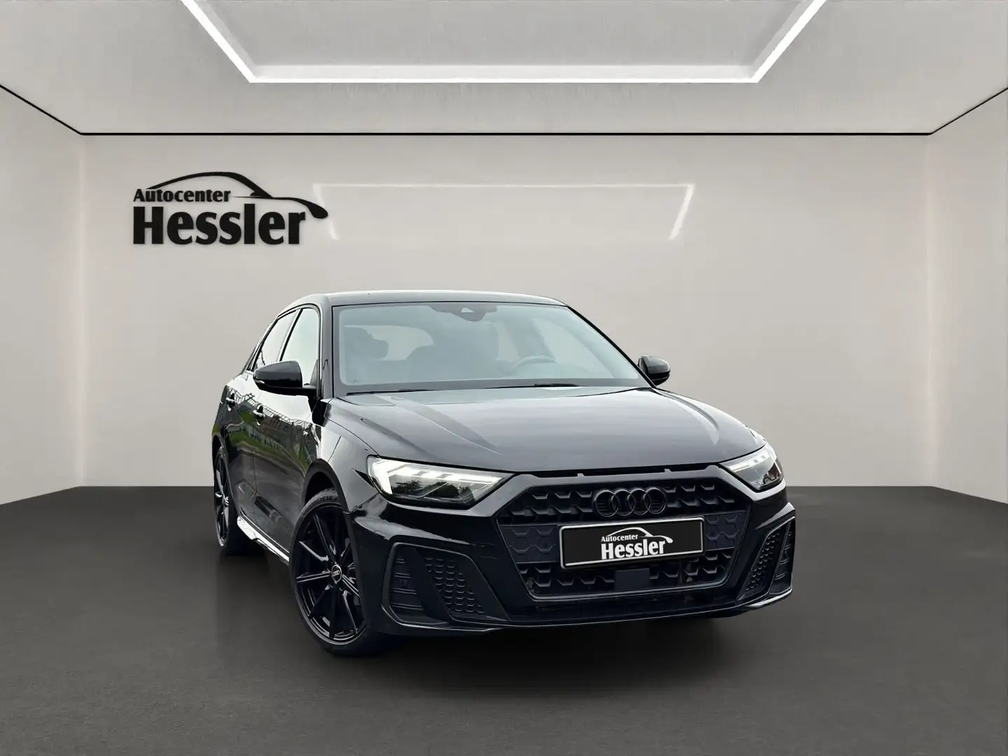 Audi A1 Sportback 25 TFSI S-LINE*ACC*VIRTUAL*KEYLESS* Schwarz - 2