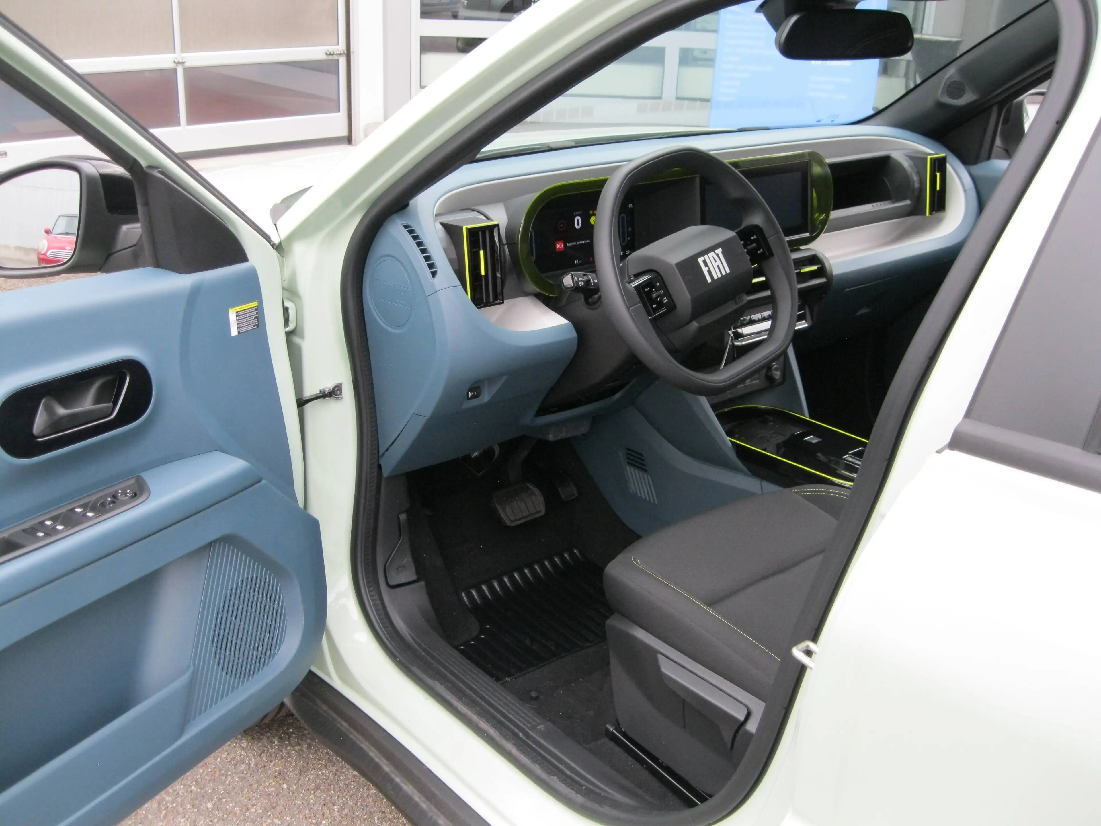 Fiat Grande Panda 1.2 Hybrid Automatik 81KW Business Edition LED-ZV-NAVI-PDC — photo 5