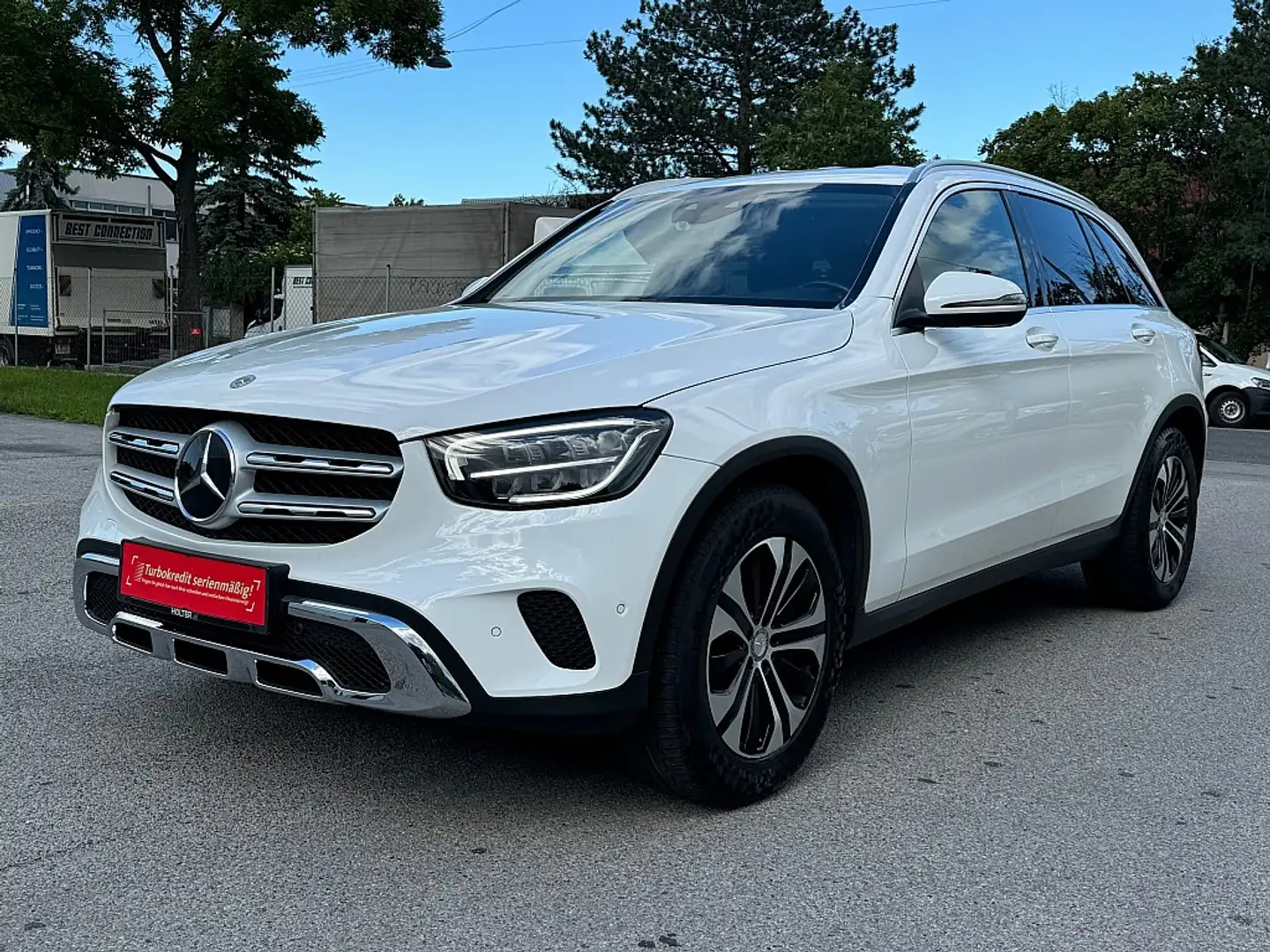 Mercedes-Benz GLC 200 d 4MATIC Aut. / 1BESITZ / ACC / LED / NAVI / RFK / Weiß - 1