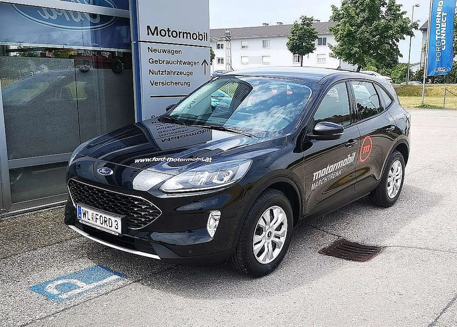 Ford Kuga 2,0 EcoBlue Hybrid Cool & Connect Aut. Noir - 2