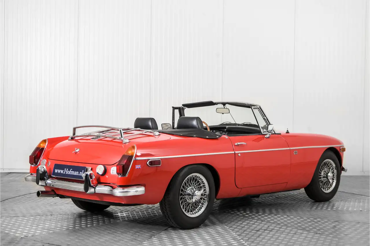MG B Roadster overdrive, spaakwielen, foto 2